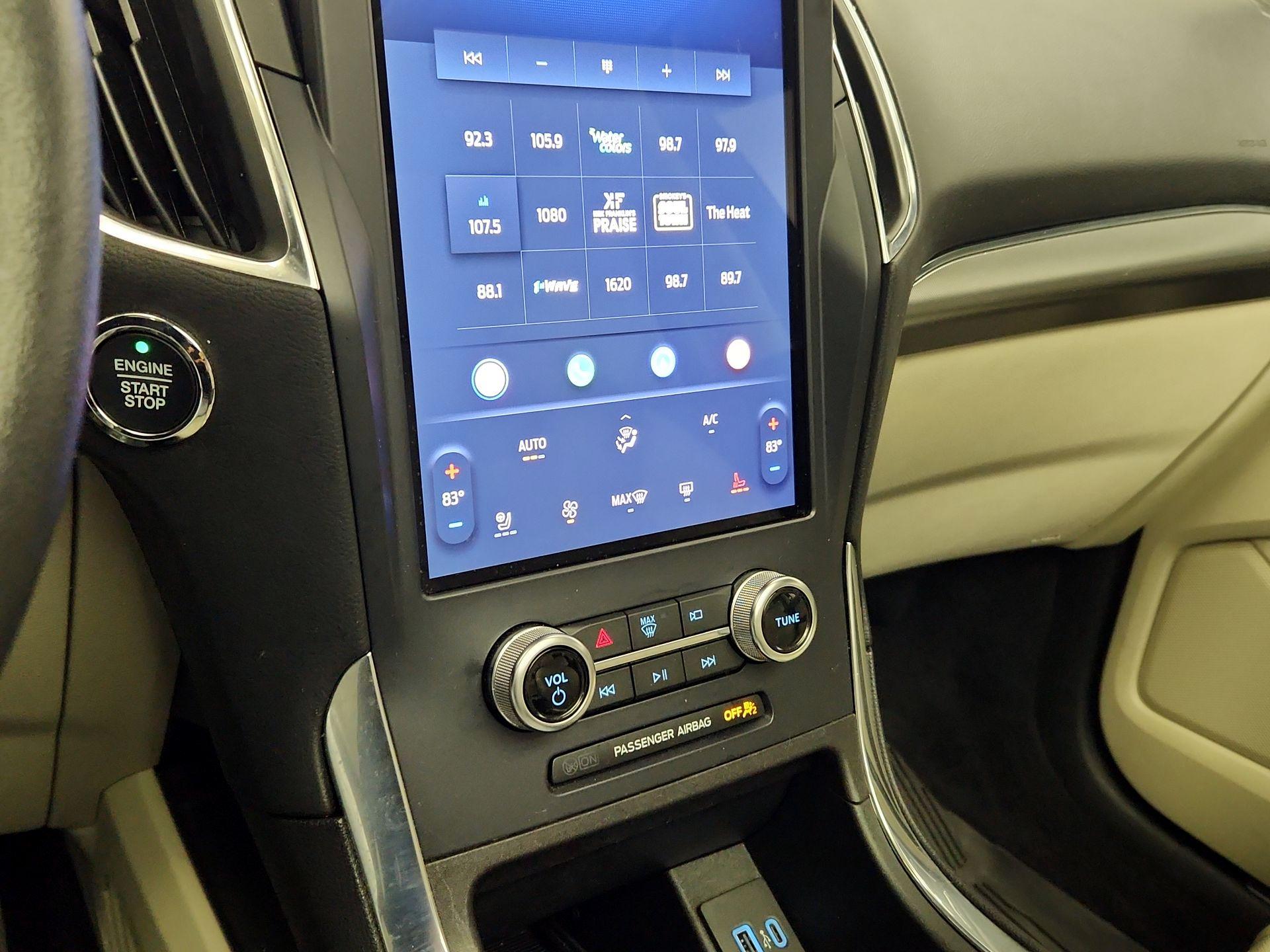 Thumbnail: 2023 Ford Edge - 17