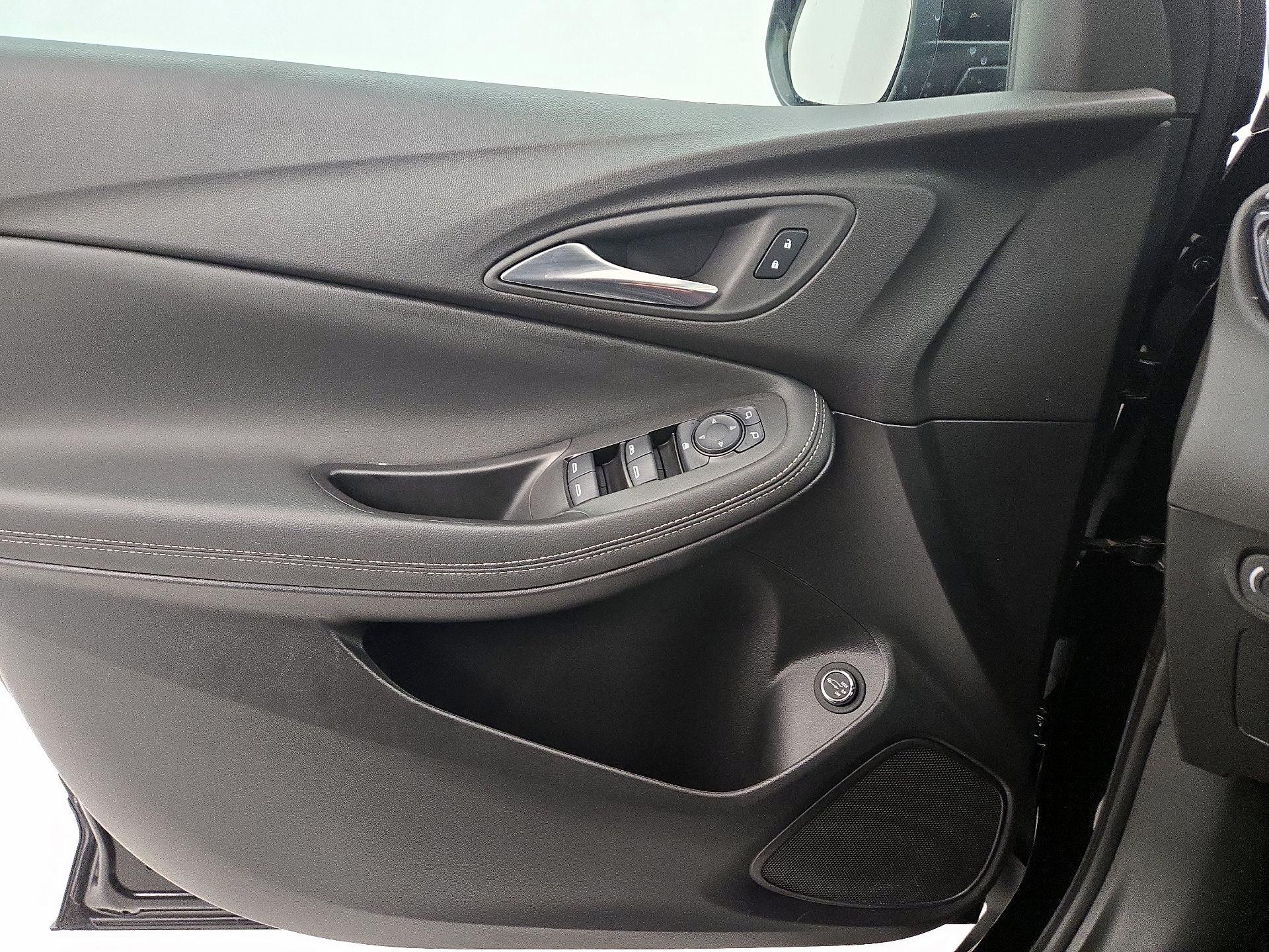 Thumbnail: 2023 Buick Encore GX - 12