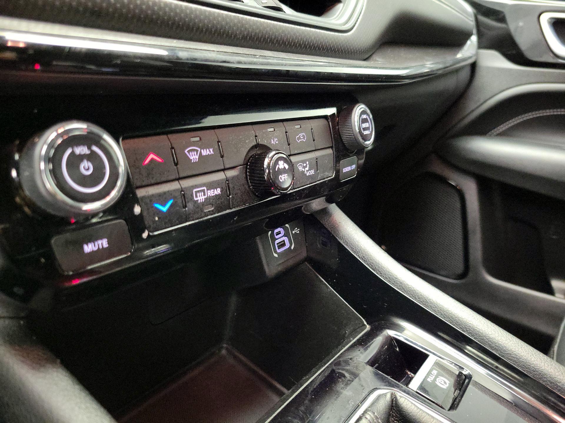 Thumbnail: 2023 Jeep Compass - 16