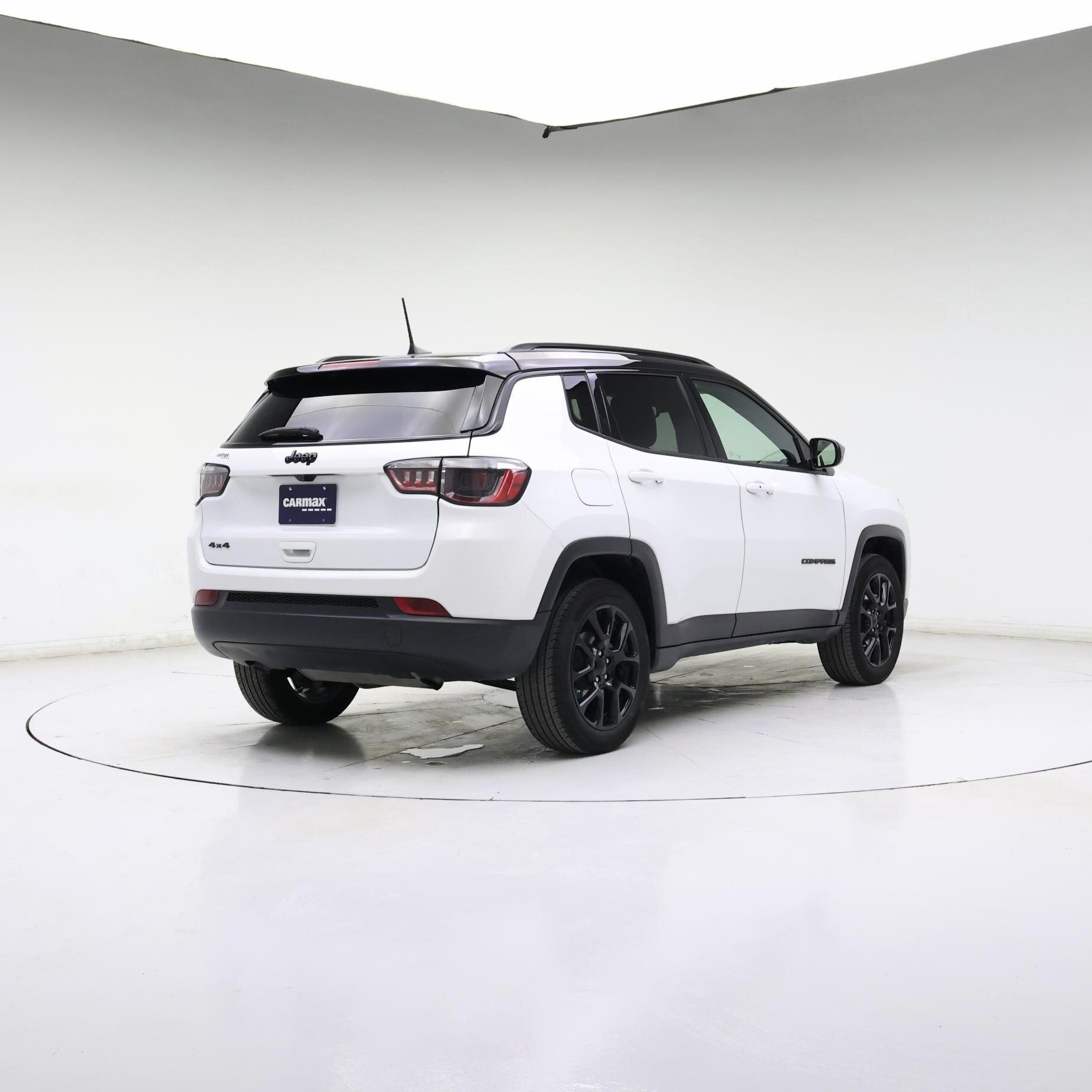 Thumbnail: 2023 Jeep Compass - 8