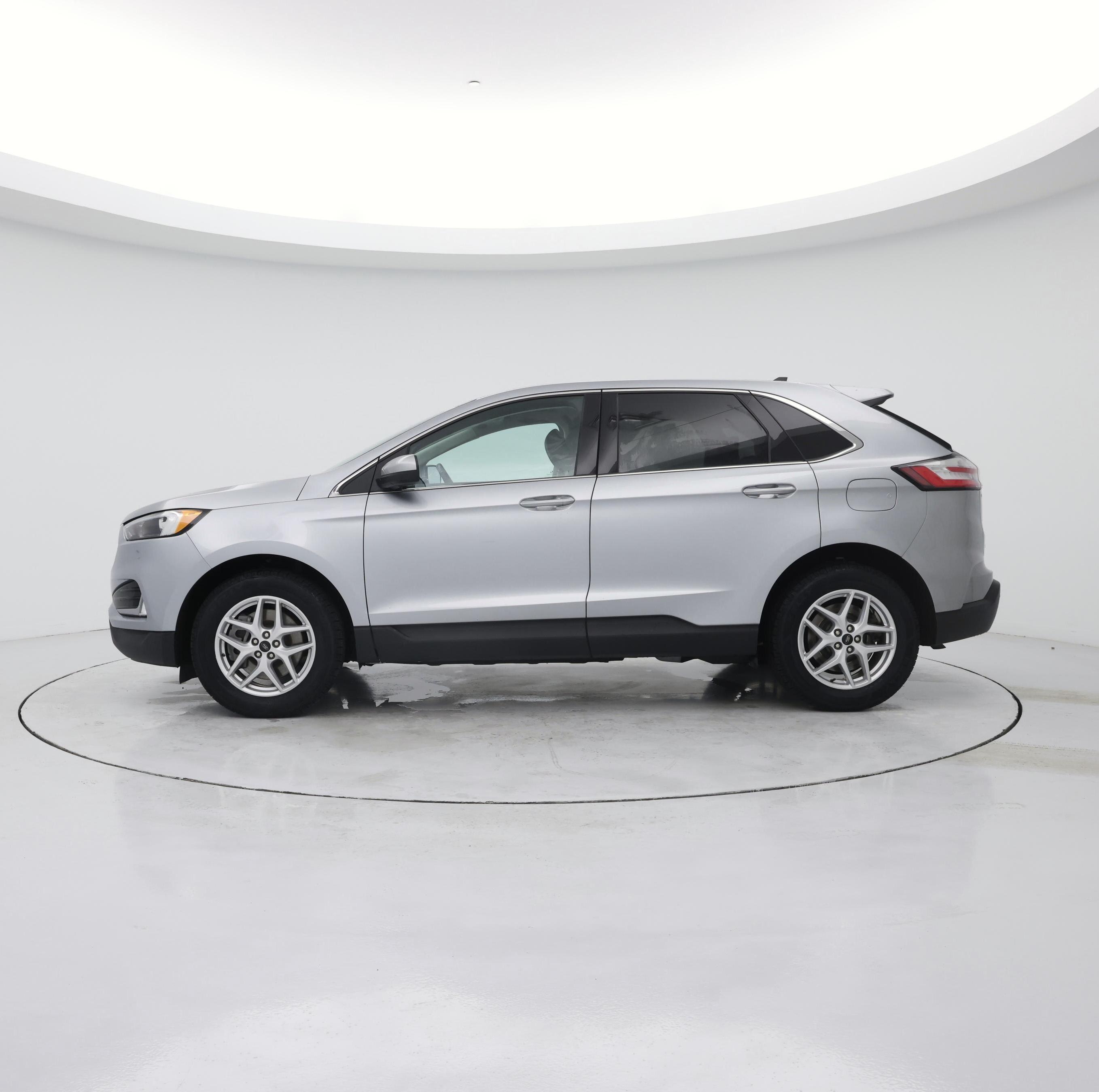 Thumbnail: 2023 Ford Edge - 3