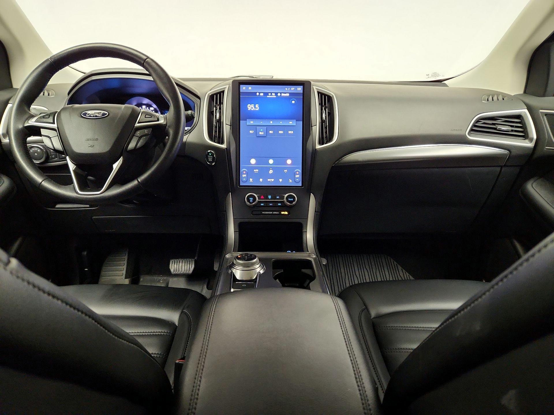 Thumbnail: 2022 Ford Edge - 9