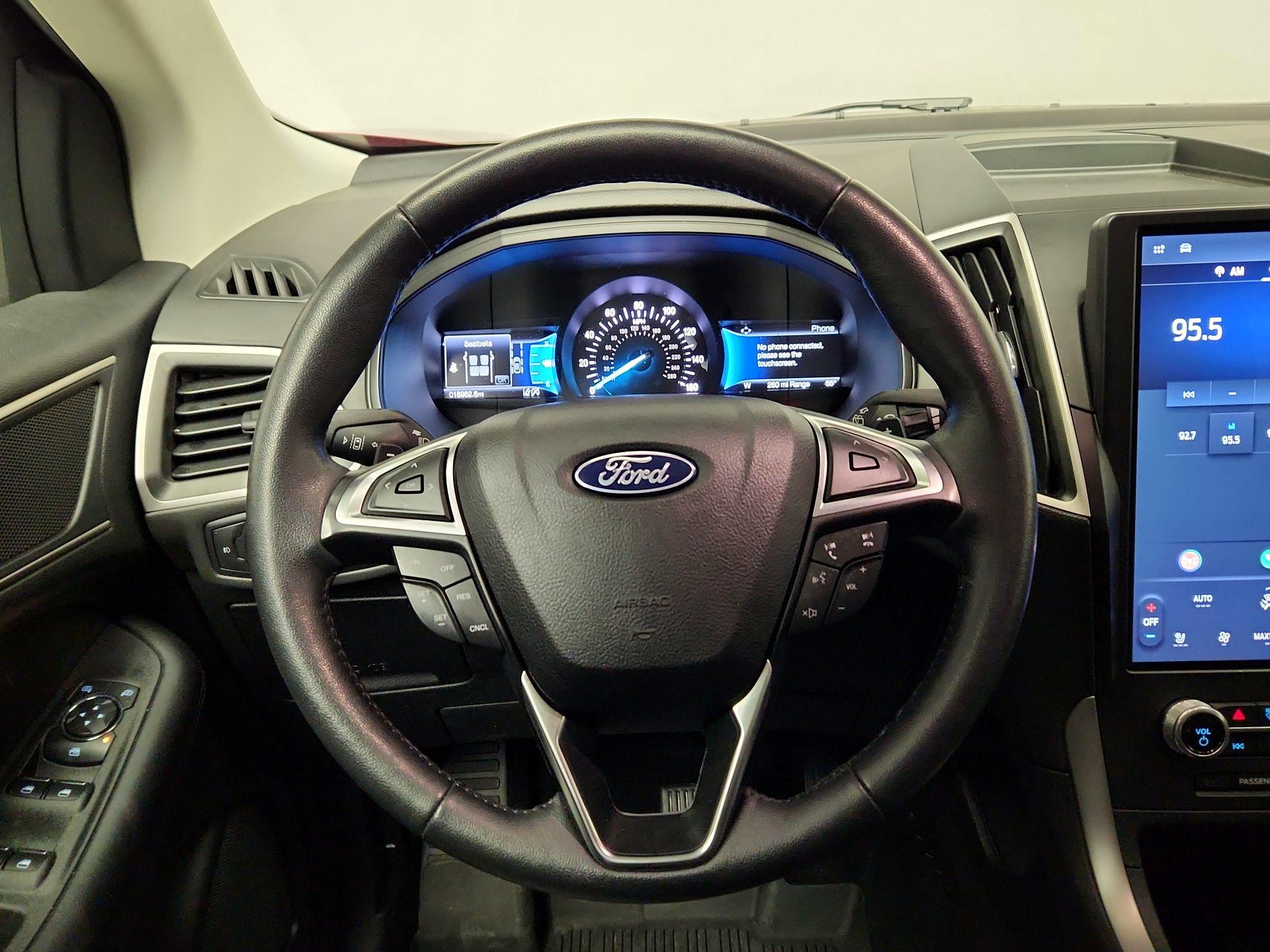 Thumbnail: 2022 Ford Edge - 10