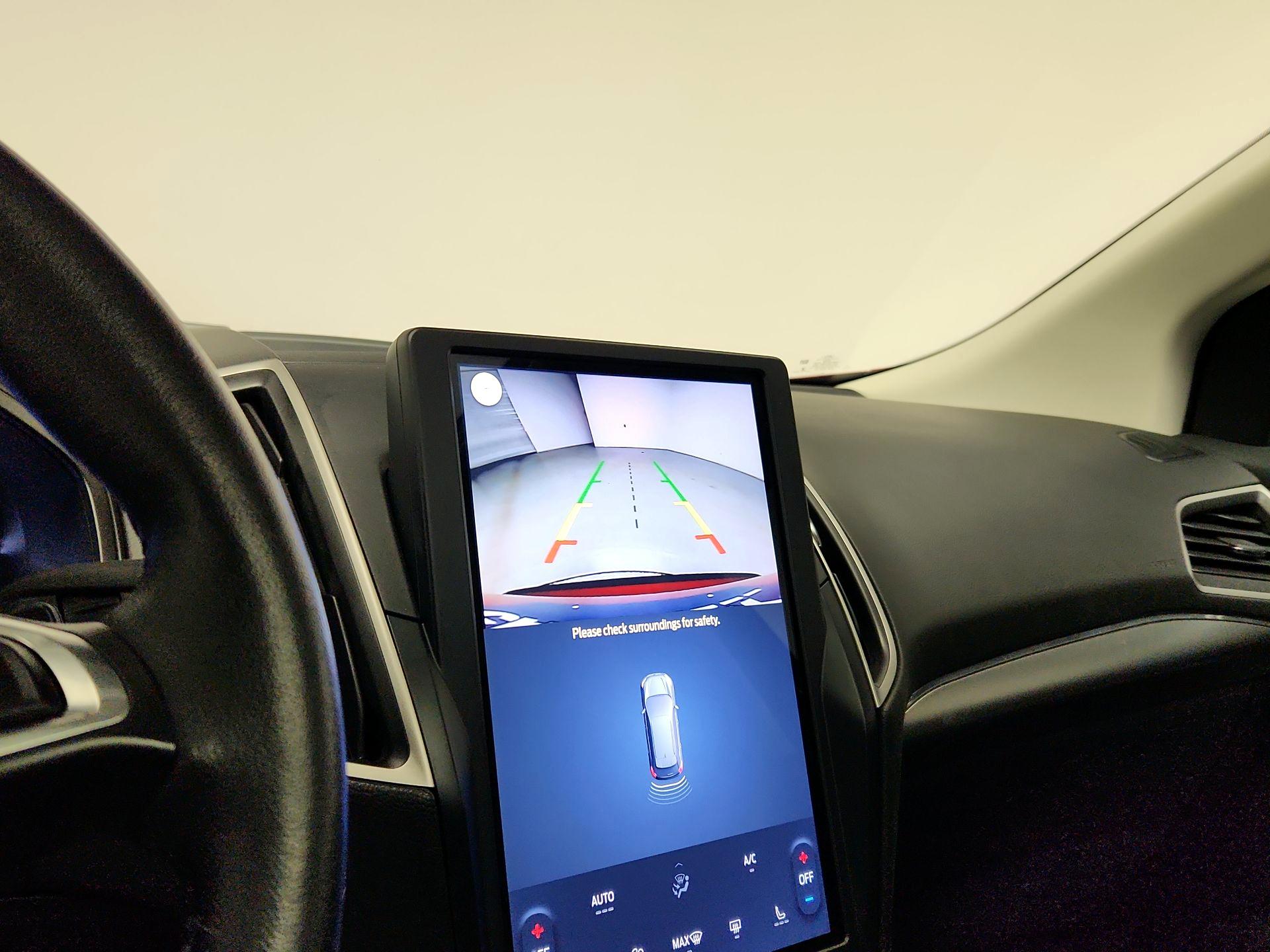 Thumbnail: 2022 Ford Edge - 14