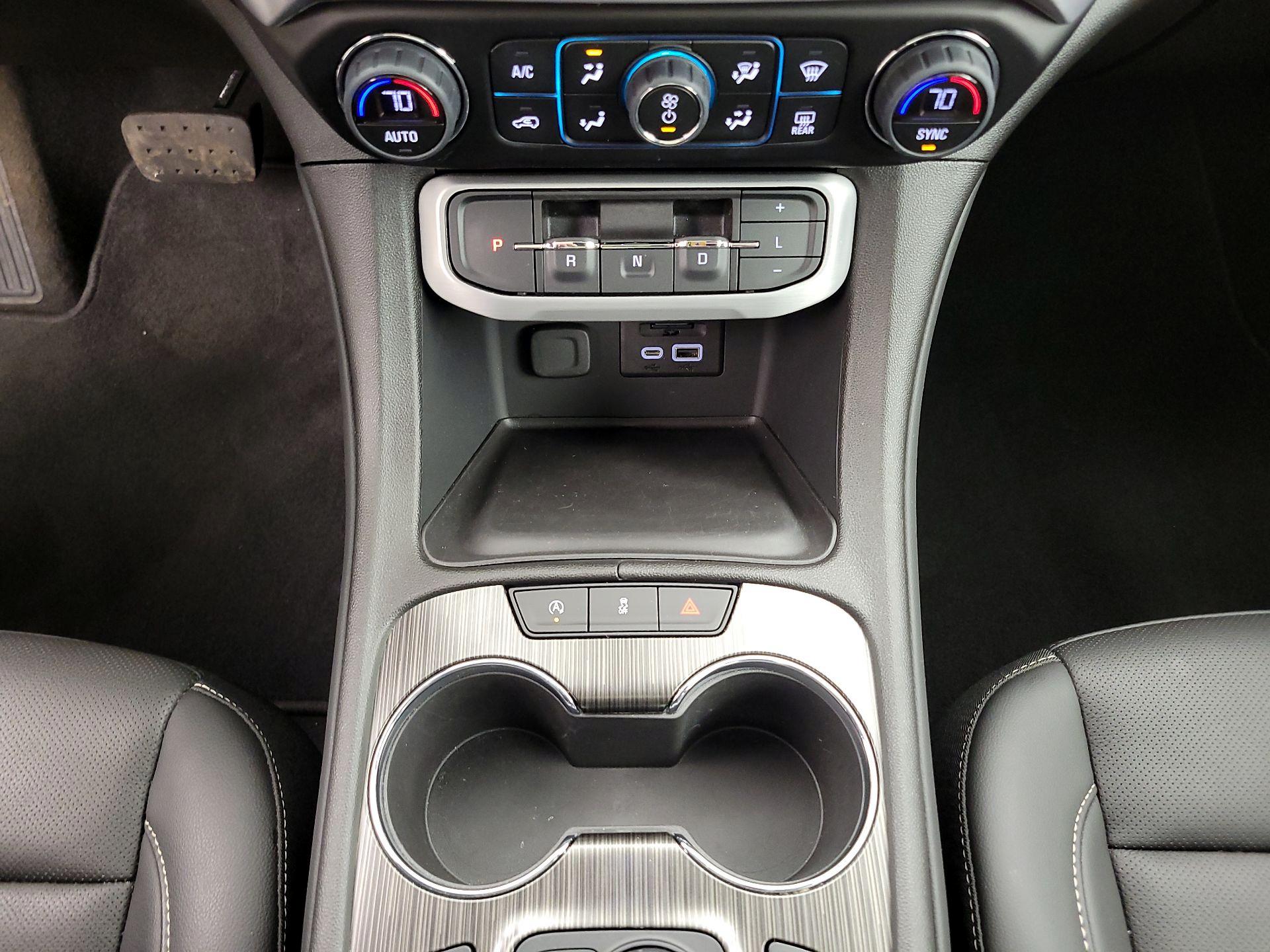 Thumbnail: 2023 GMC Acadia - 18