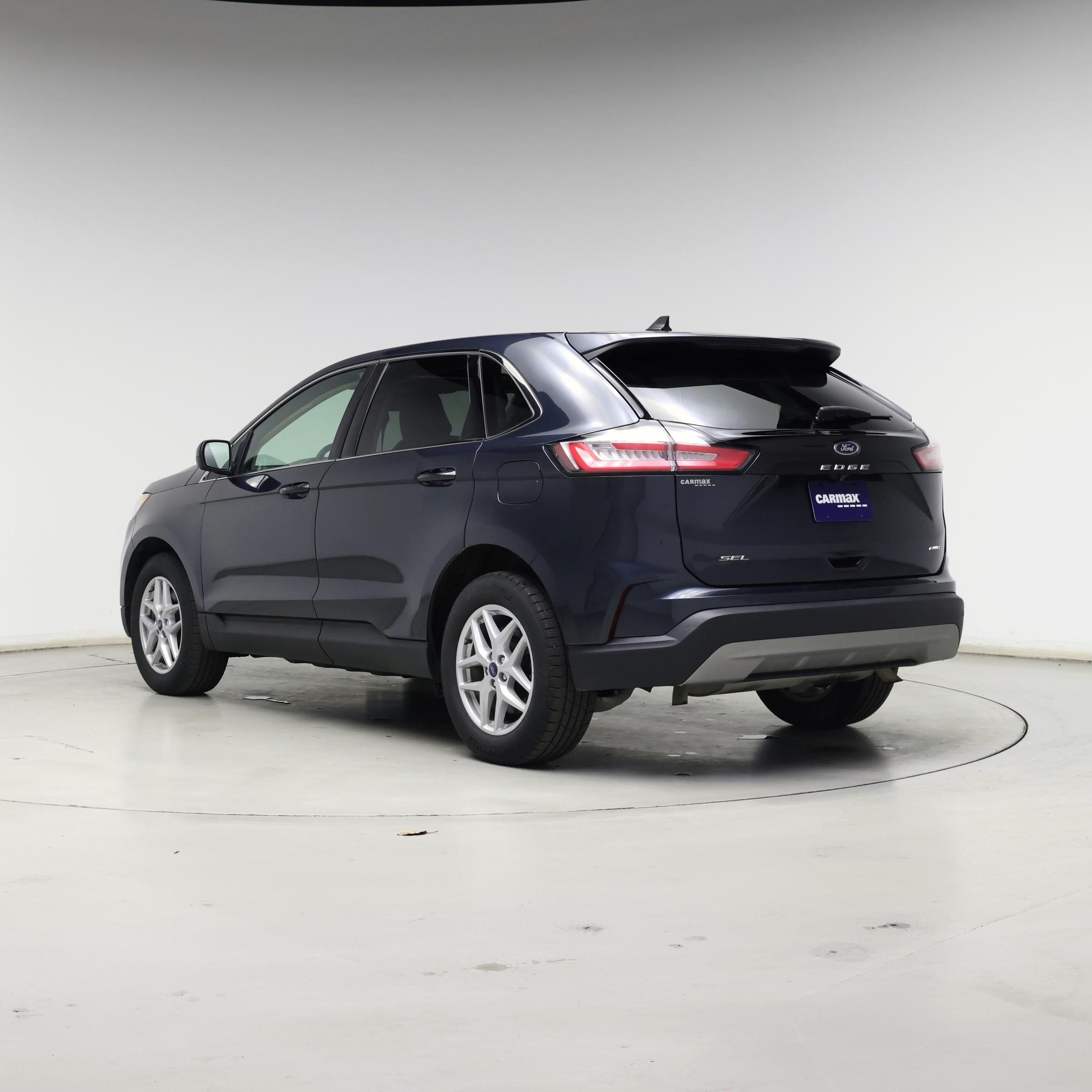 Thumbnail: 2022 Ford Edge - 2