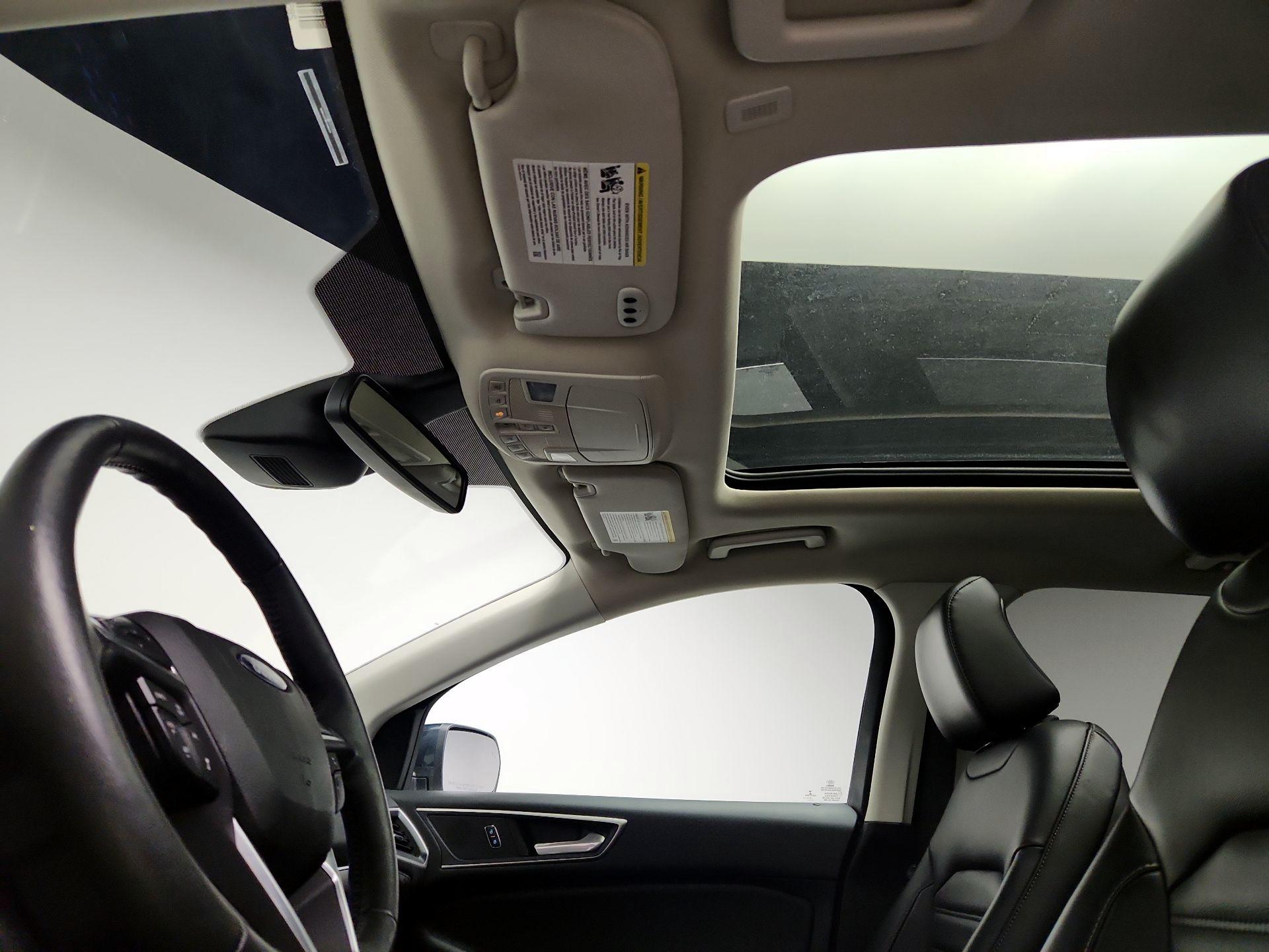 Thumbnail: 2022 Ford Edge - 20