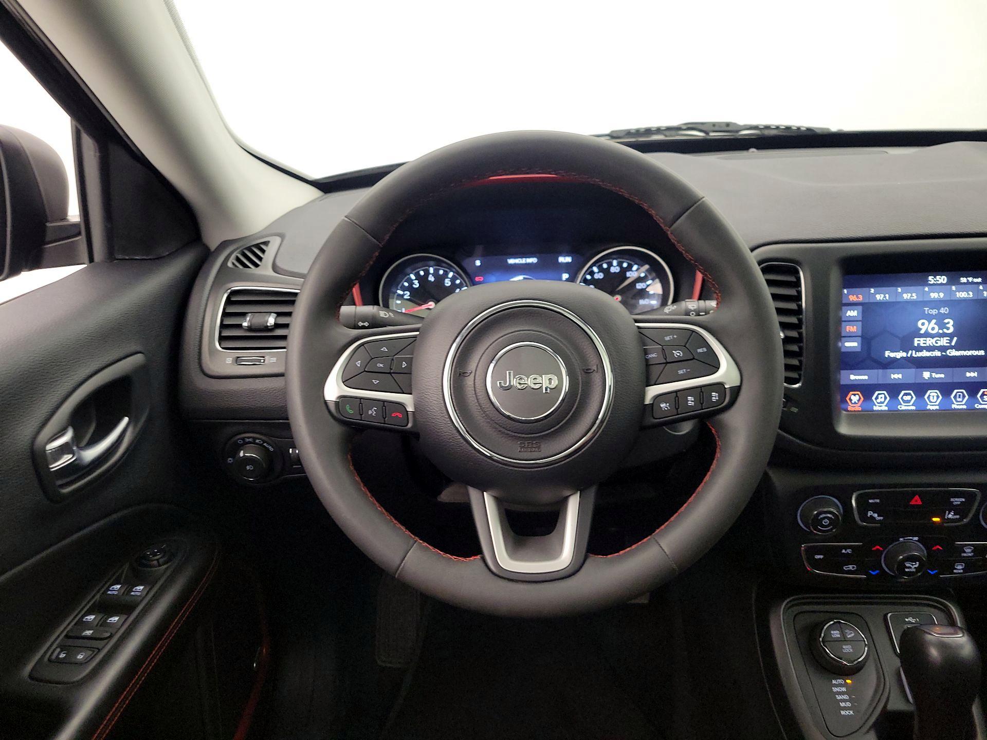 Thumbnail: 2021 Jeep Compass - 10