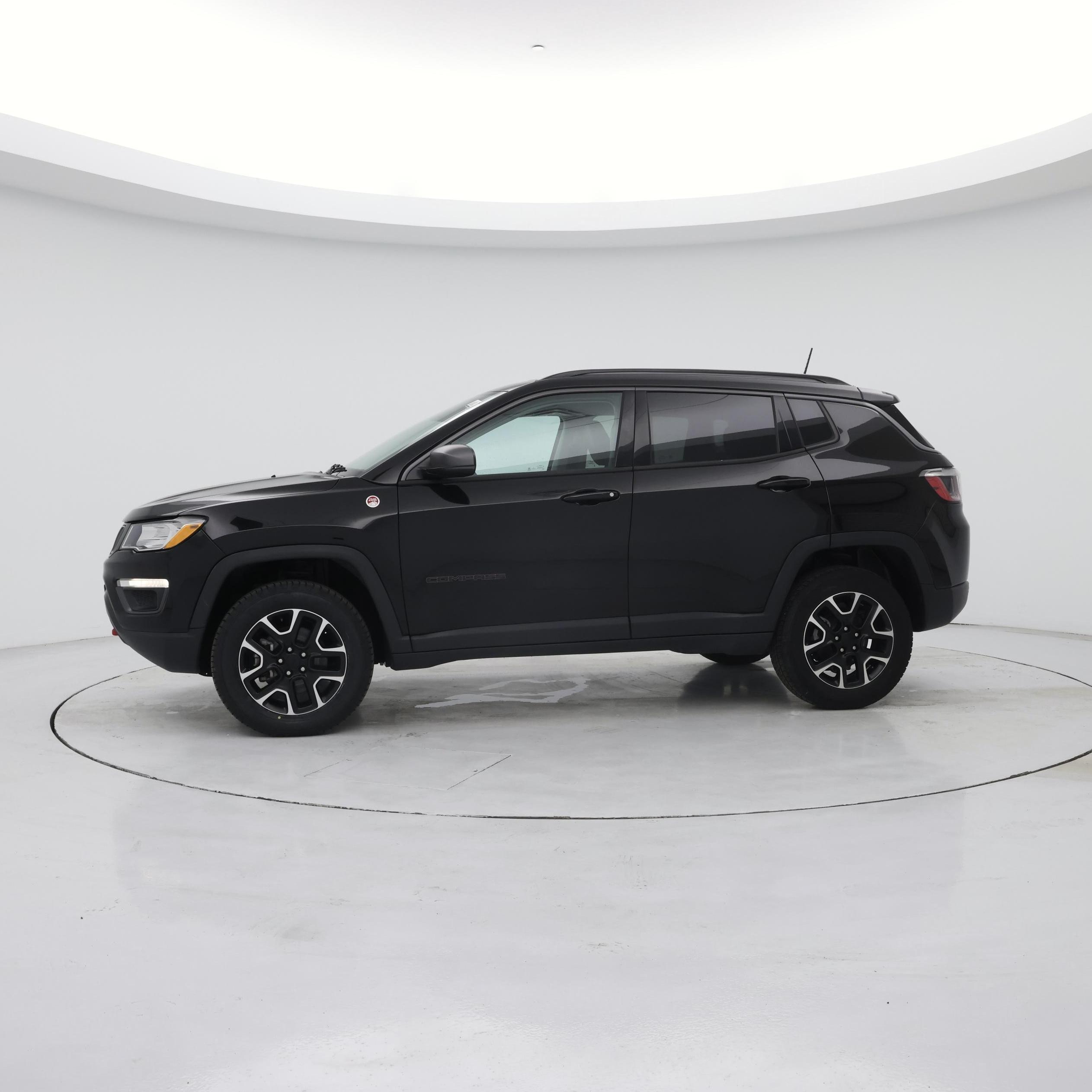 Thumbnail: 2021 Jeep Compass - 3
