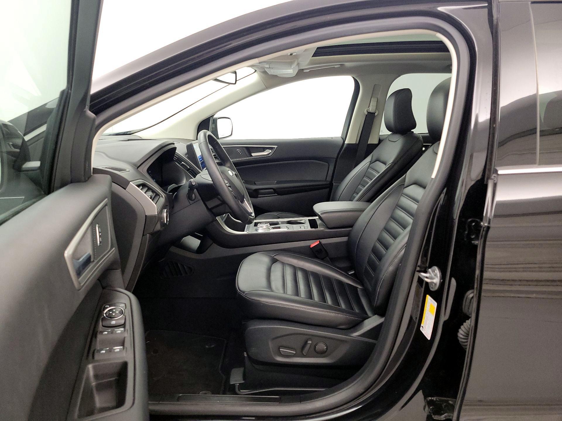 Thumbnail: 2022 Ford Edge - 11