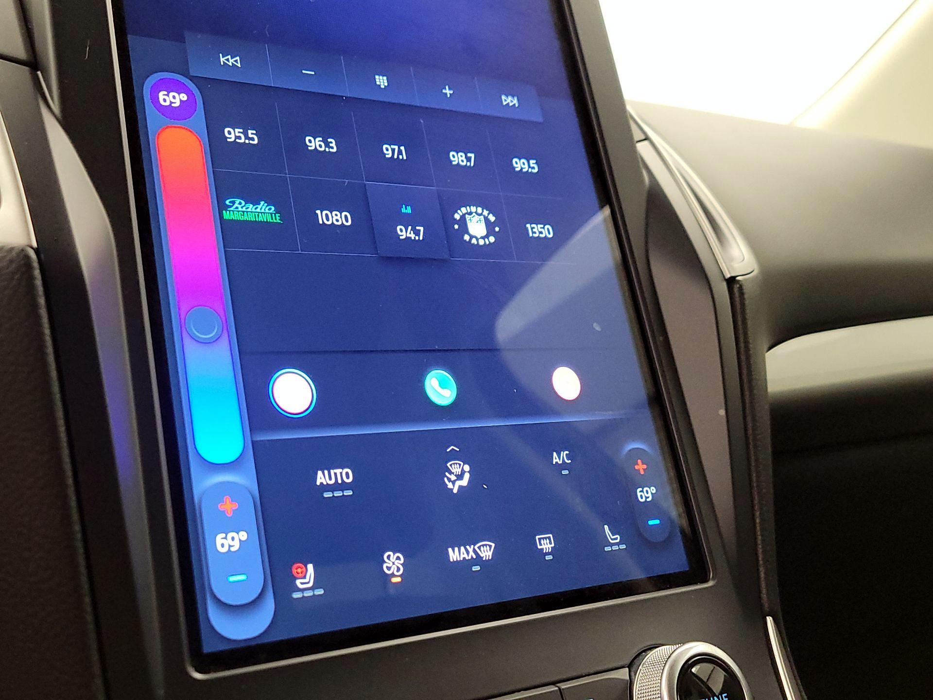 Thumbnail: 2023 Ford Edge - 16