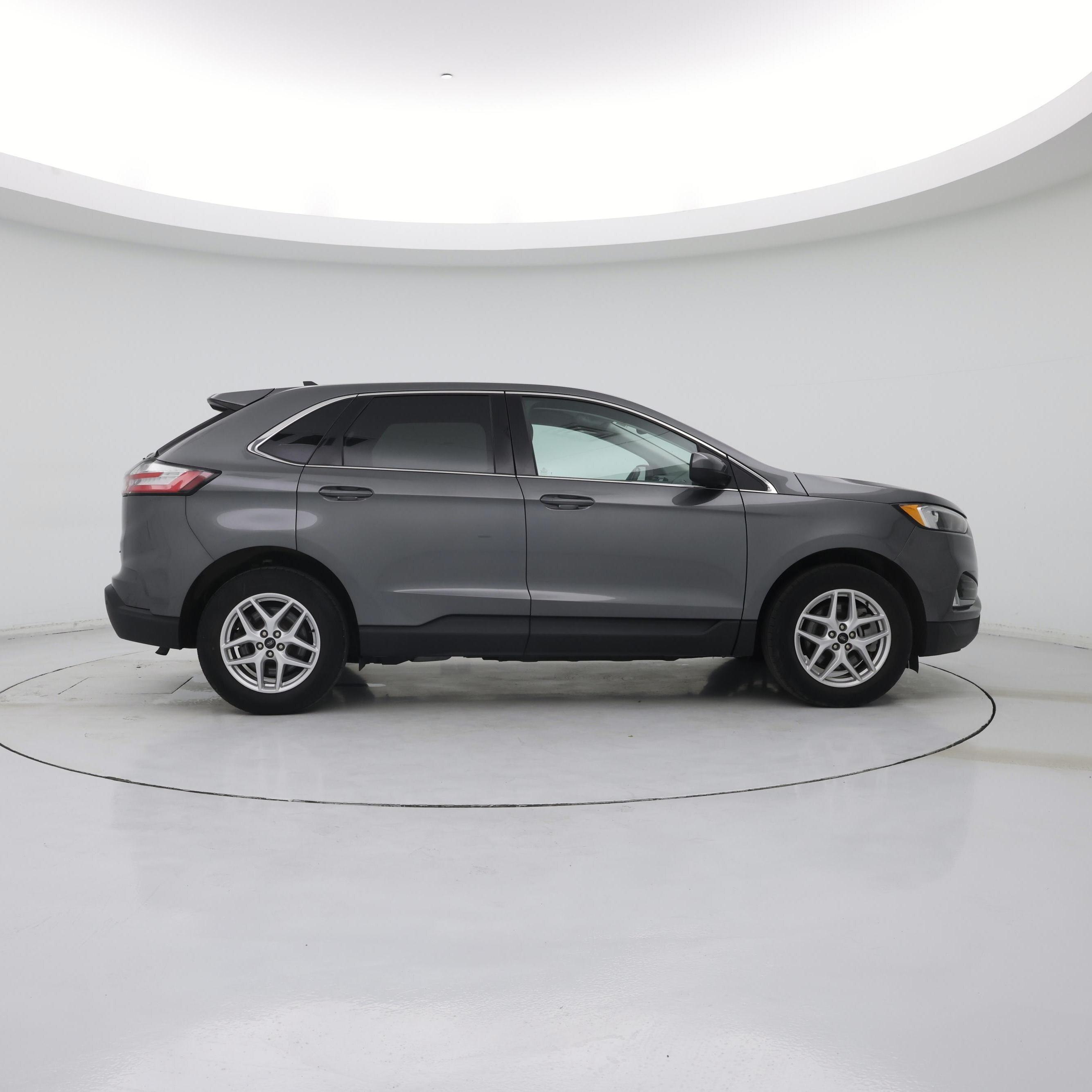 Thumbnail: 2023 Ford Edge - 7