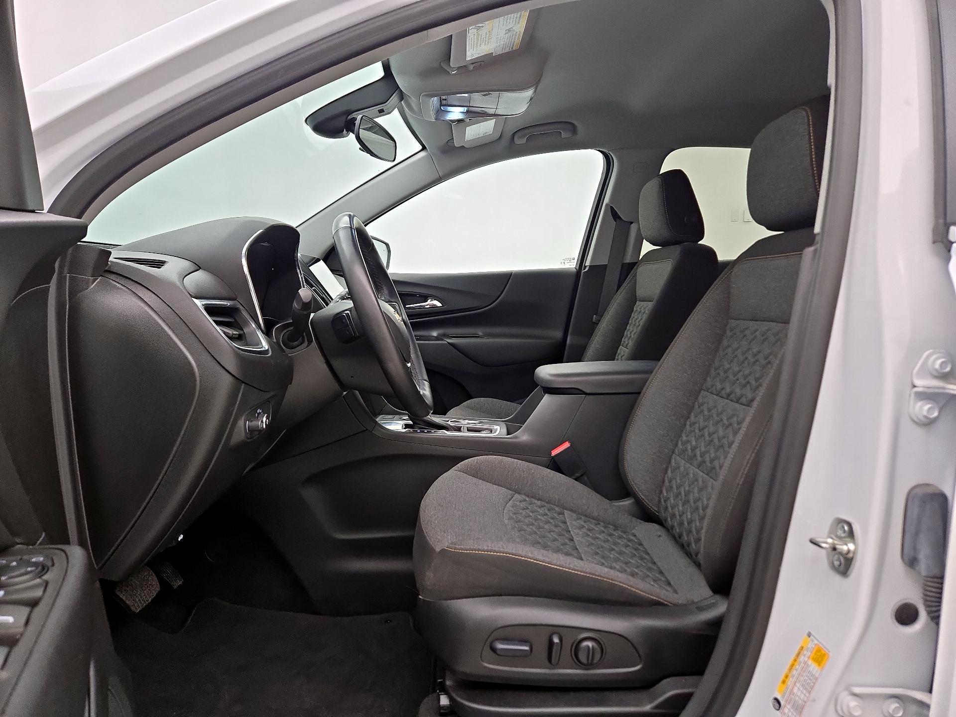 Thumbnail: 2023 Chevrolet Equinox - 11