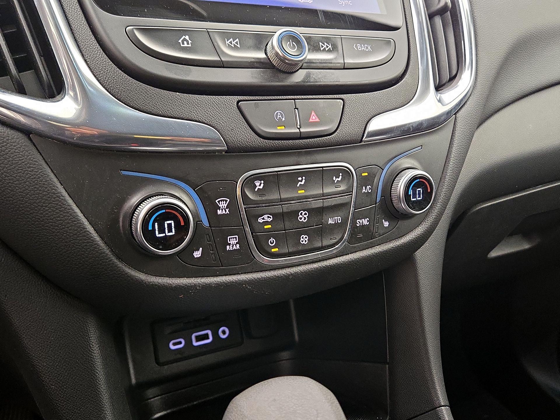 Thumbnail: 2023 Chevrolet Equinox - 16