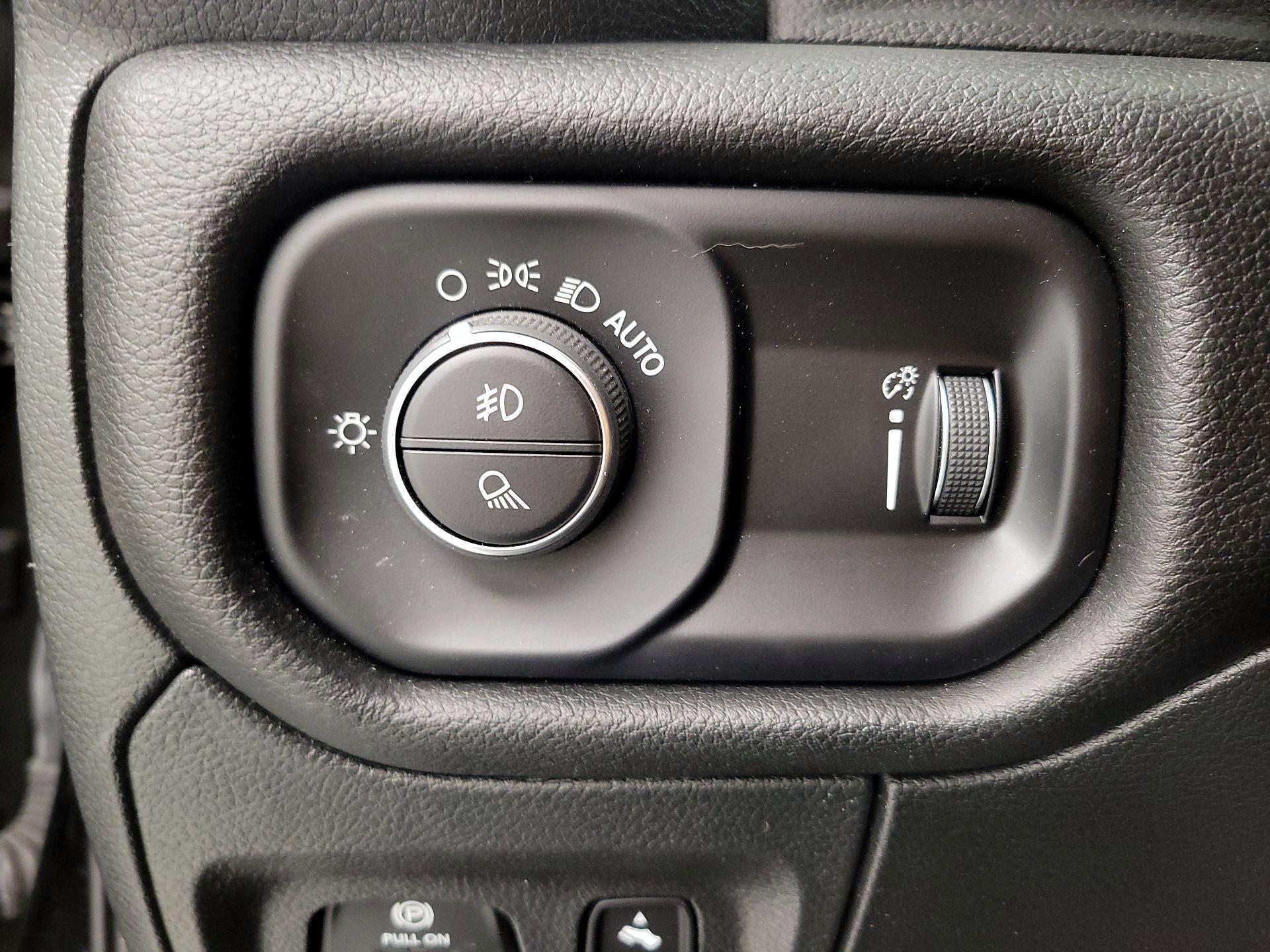 Thumbnail: 2023 RAM 1500 - 13