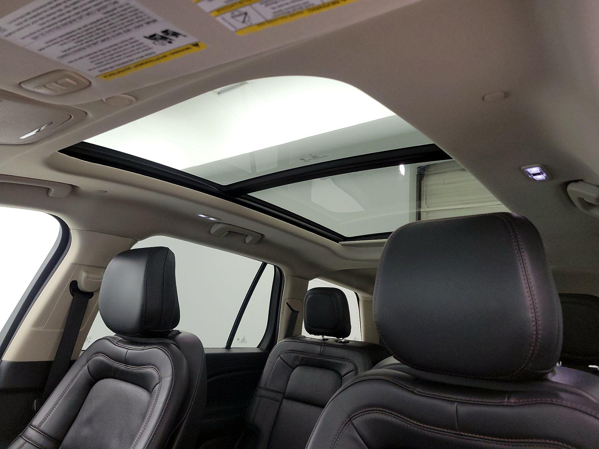 Thumbnail: 2020 Lincoln Aviator - 20