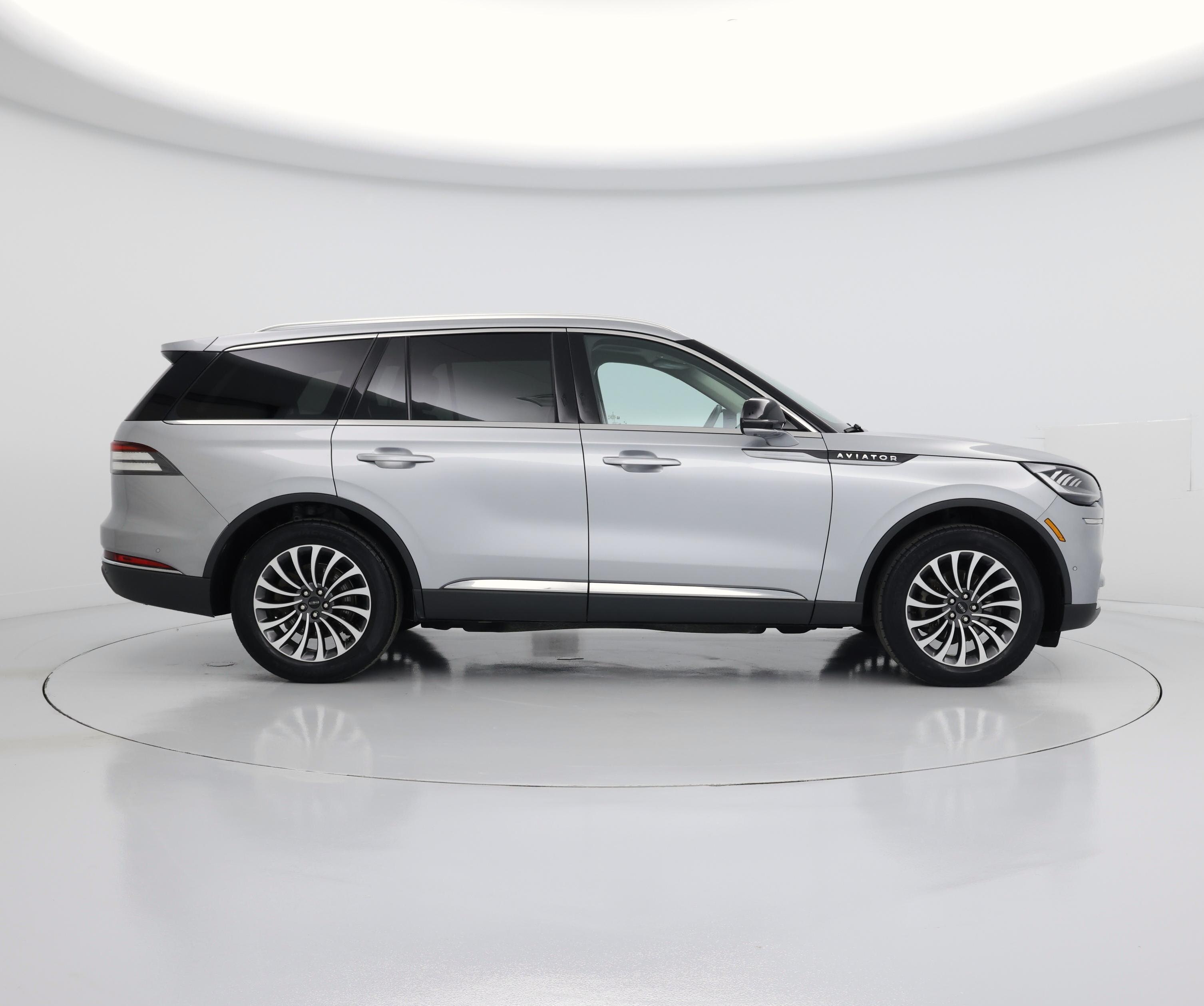 Thumbnail: 2020 Lincoln Aviator - 7