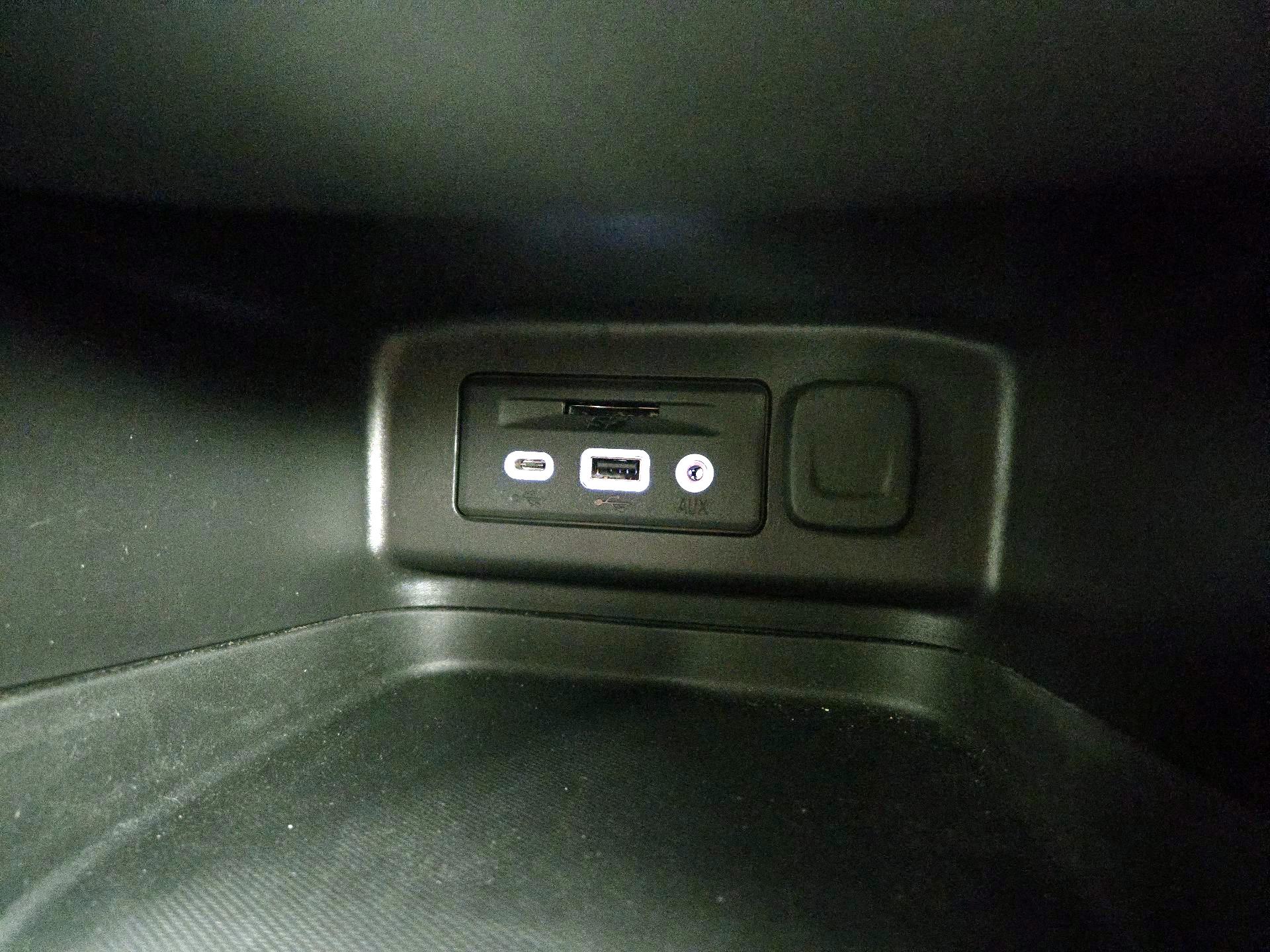 Thumbnail: 2024 Chevrolet Equinox - 18