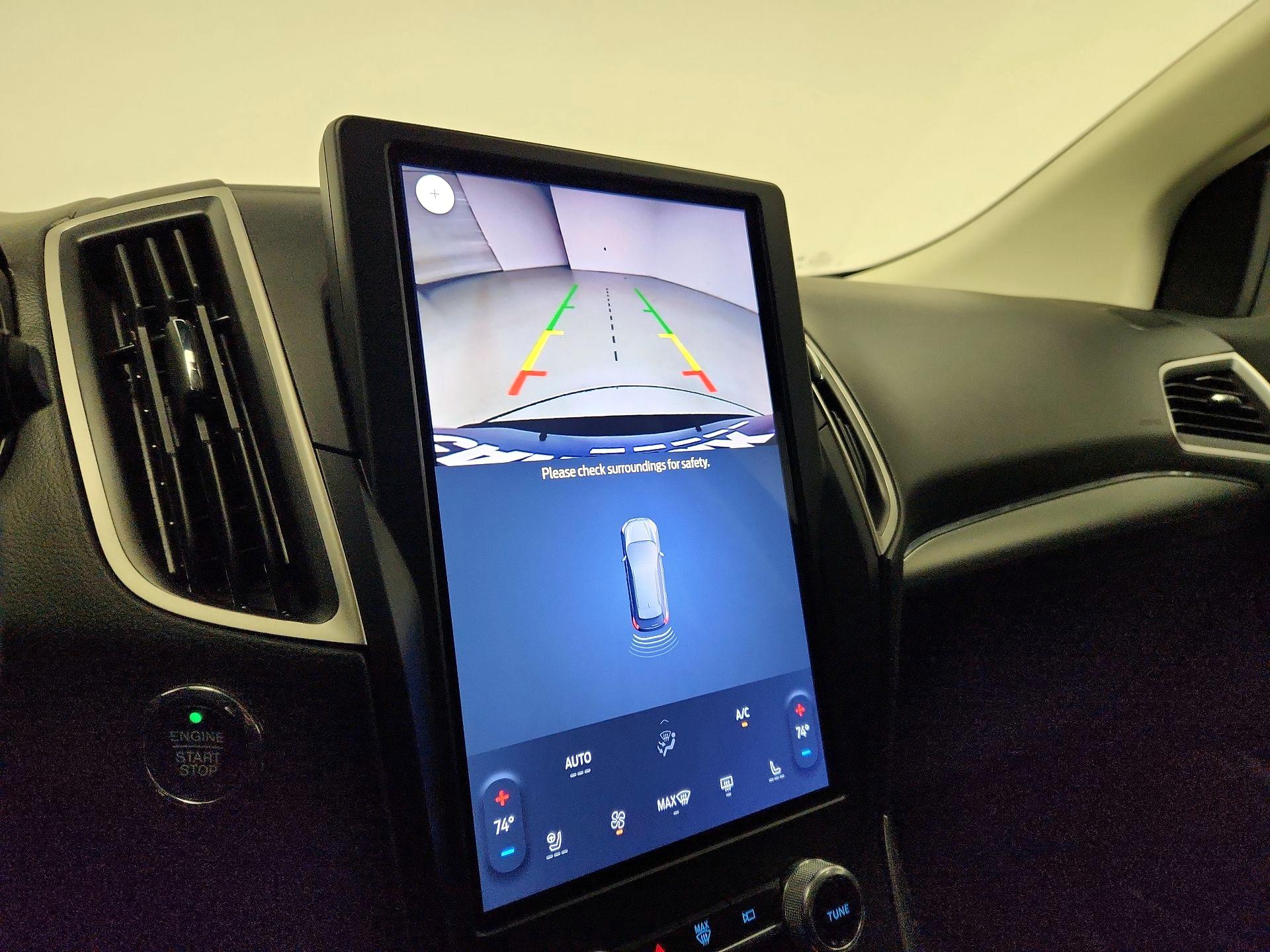 Thumbnail: 2022 Ford Edge - 14