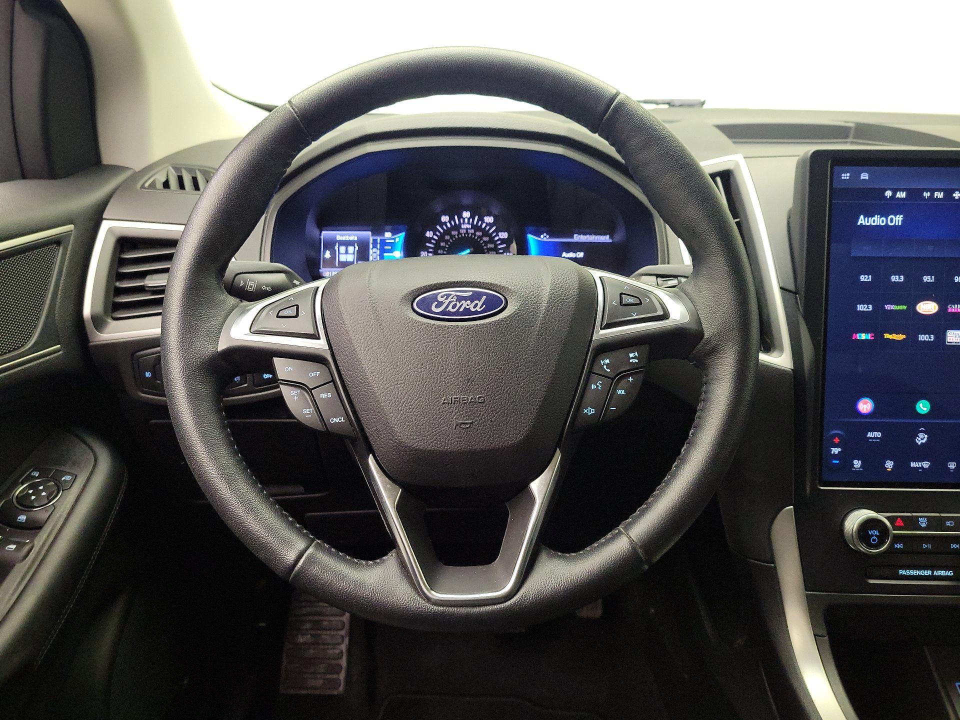 Thumbnail: 2022 Ford Edge - 10