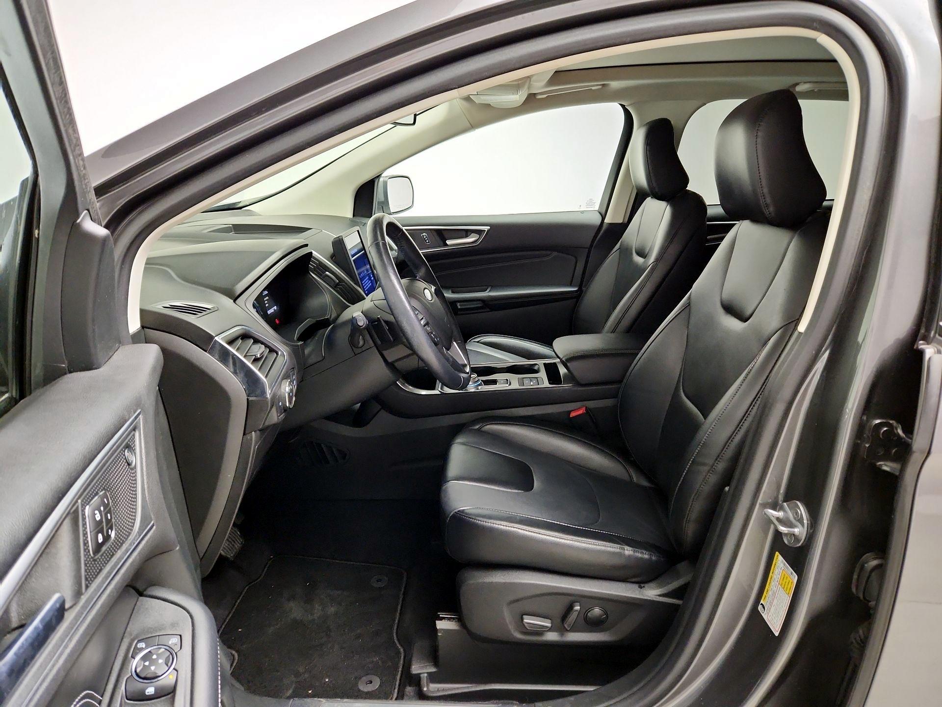 Thumbnail: 2022 Ford Edge - 11