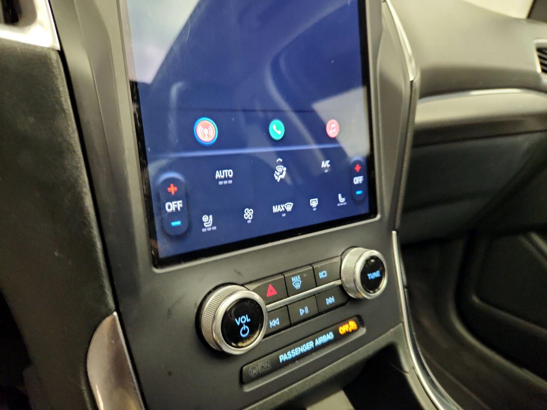 Thumbnail: 2022 Ford Edge - 16