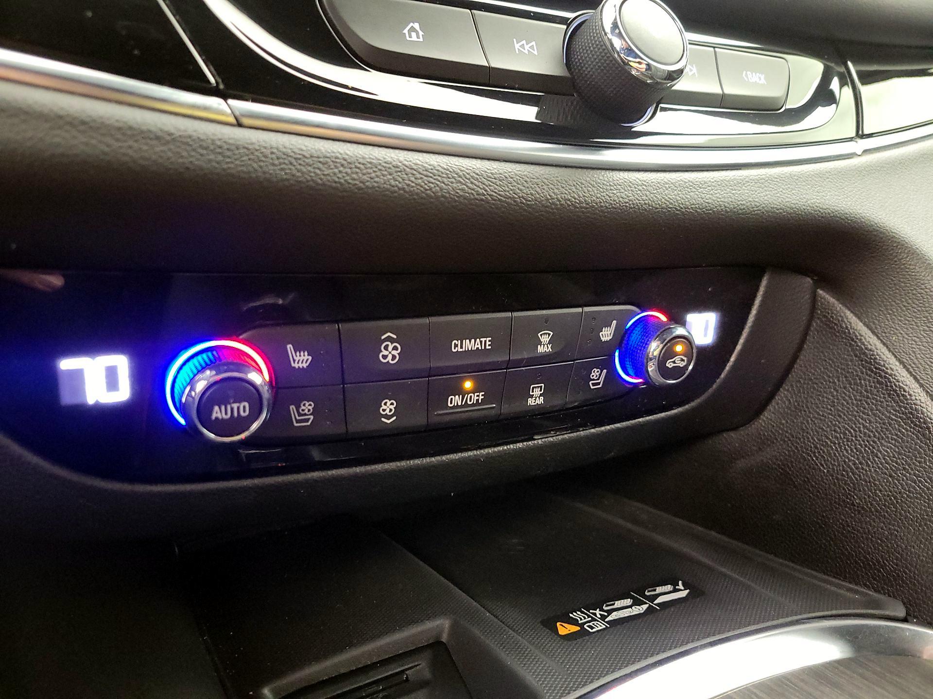 Thumbnail: 2023 Buick Enclave - 17