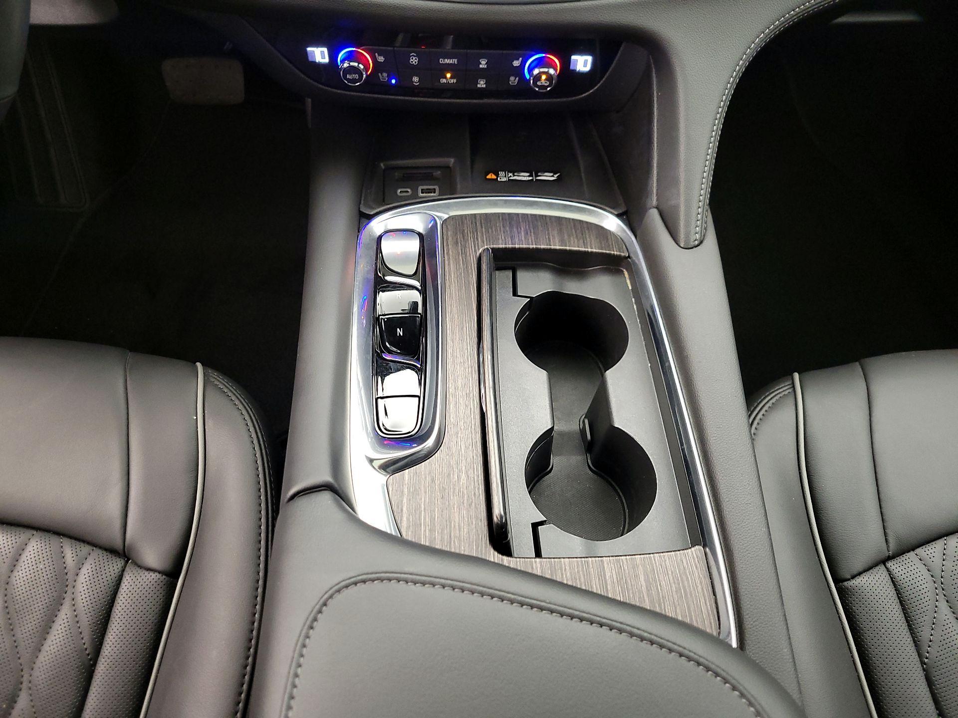 Thumbnail: 2023 Buick Enclave - 18