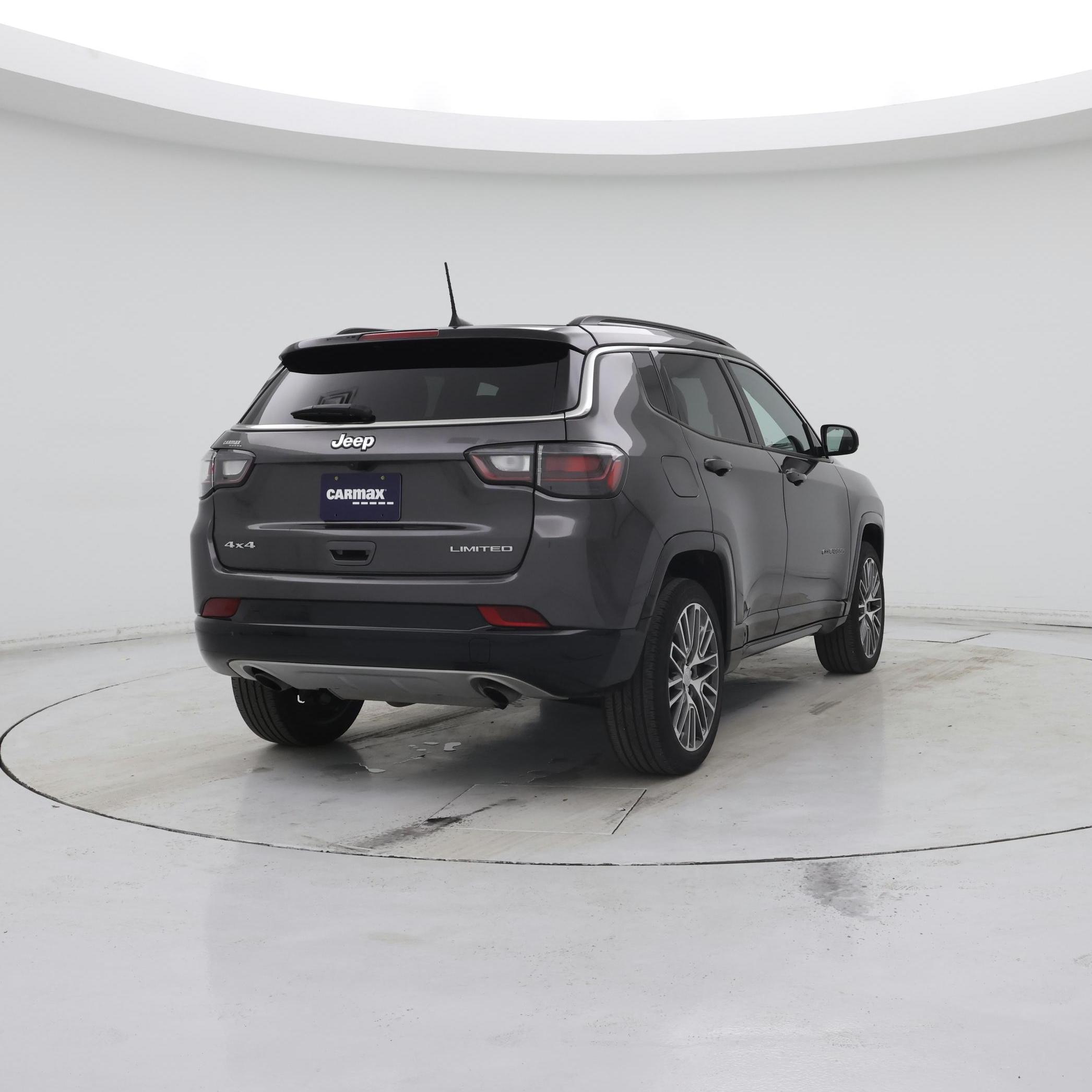 Thumbnail: 2023 Jeep Compass - 8