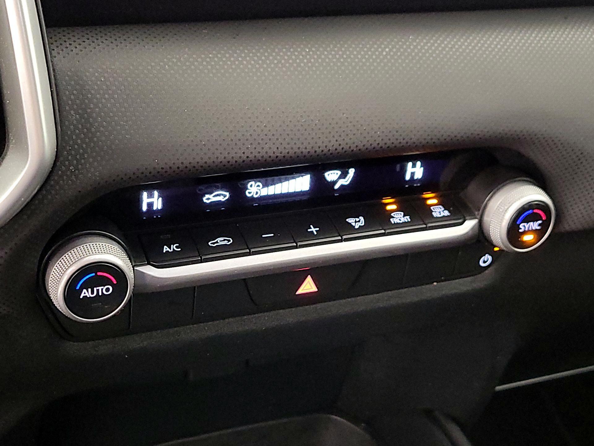 Thumbnail: 2025 Mazda CX-50 - 16