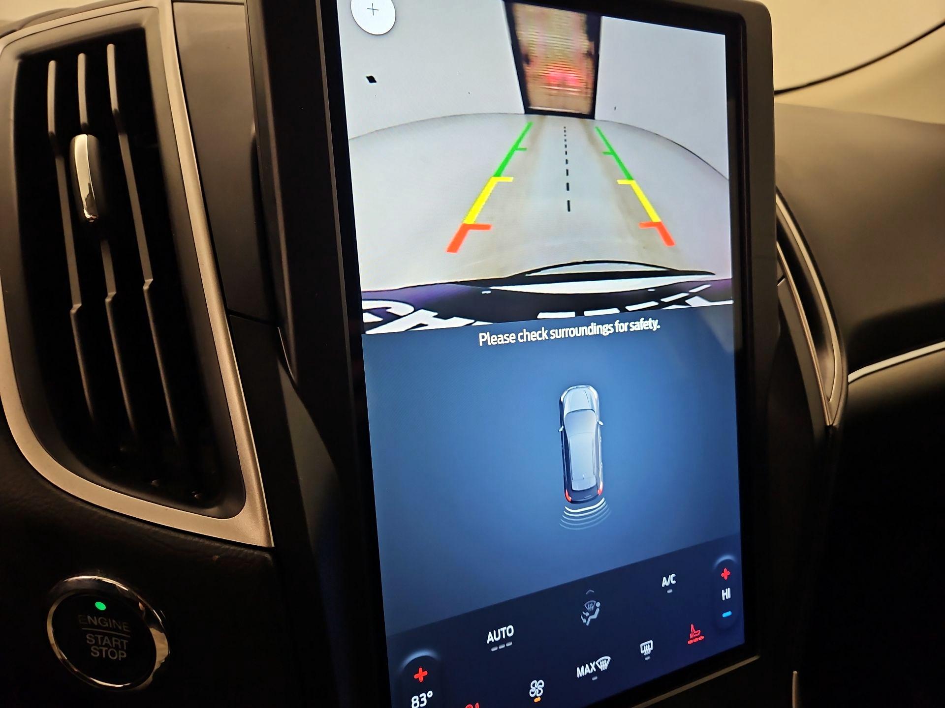 Thumbnail: 2022 Ford Edge - 14