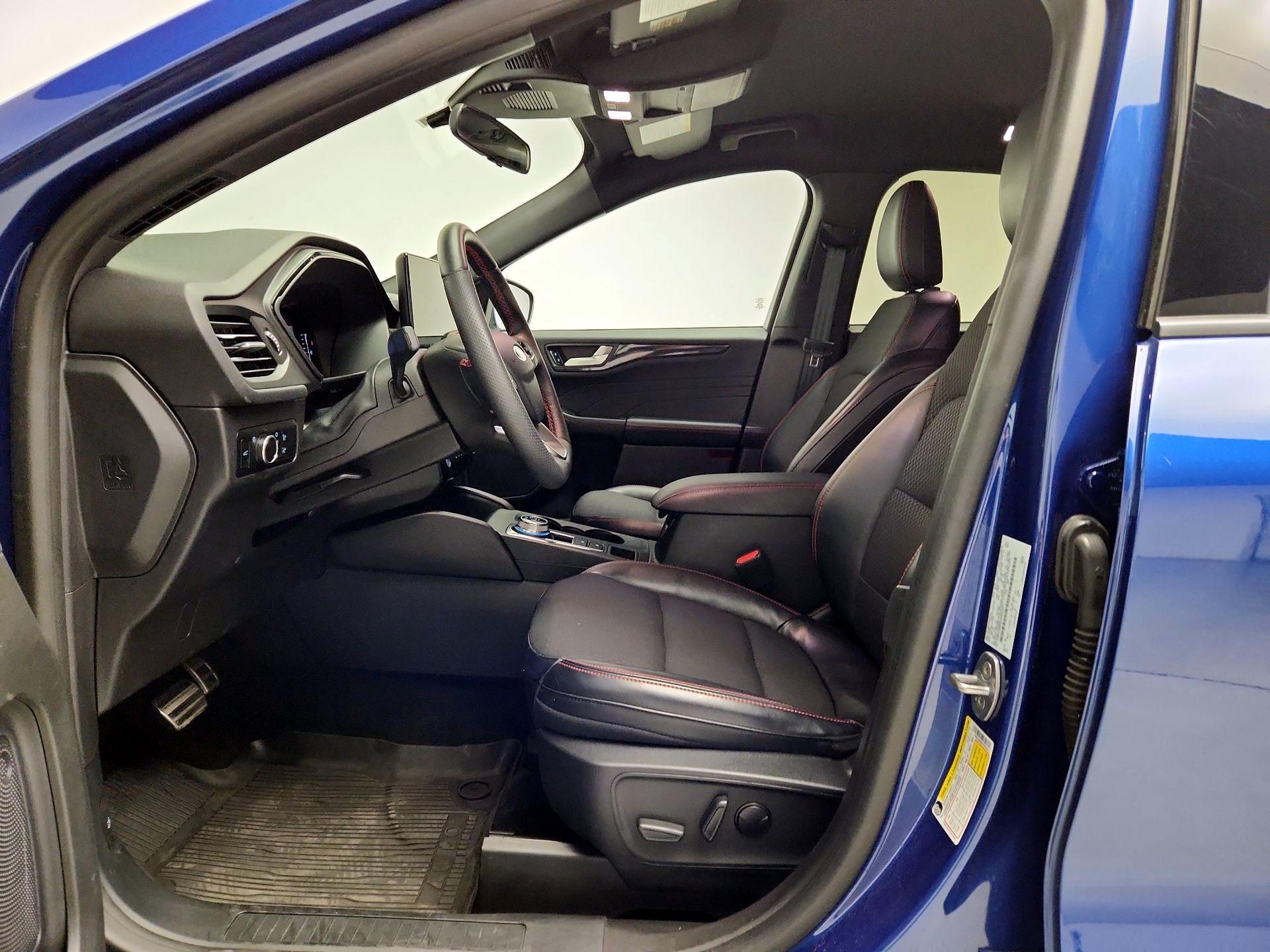 Thumbnail: 2023 Ford Escape - 11