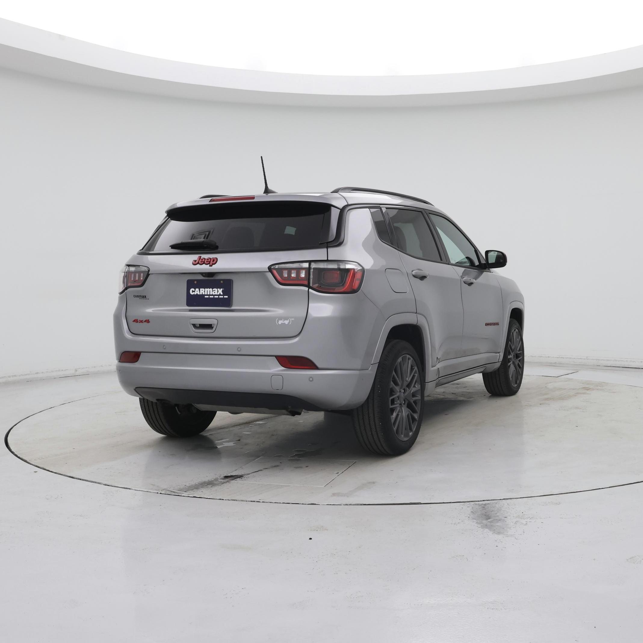 Thumbnail: 2023 Jeep Compass - 8
