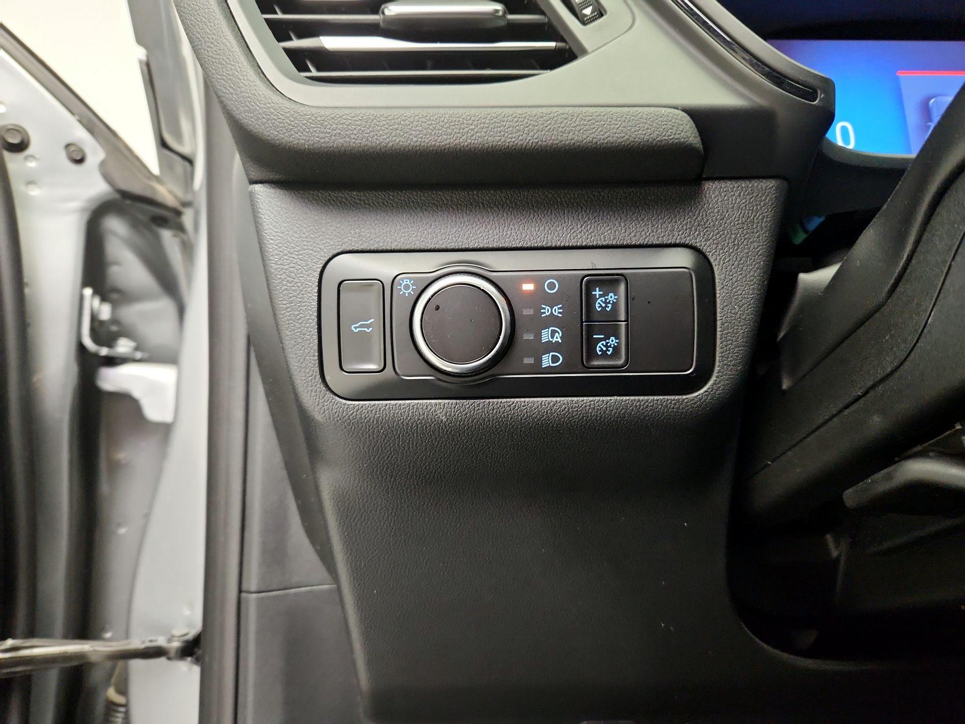 Thumbnail: 2023 Ford Escape - 13