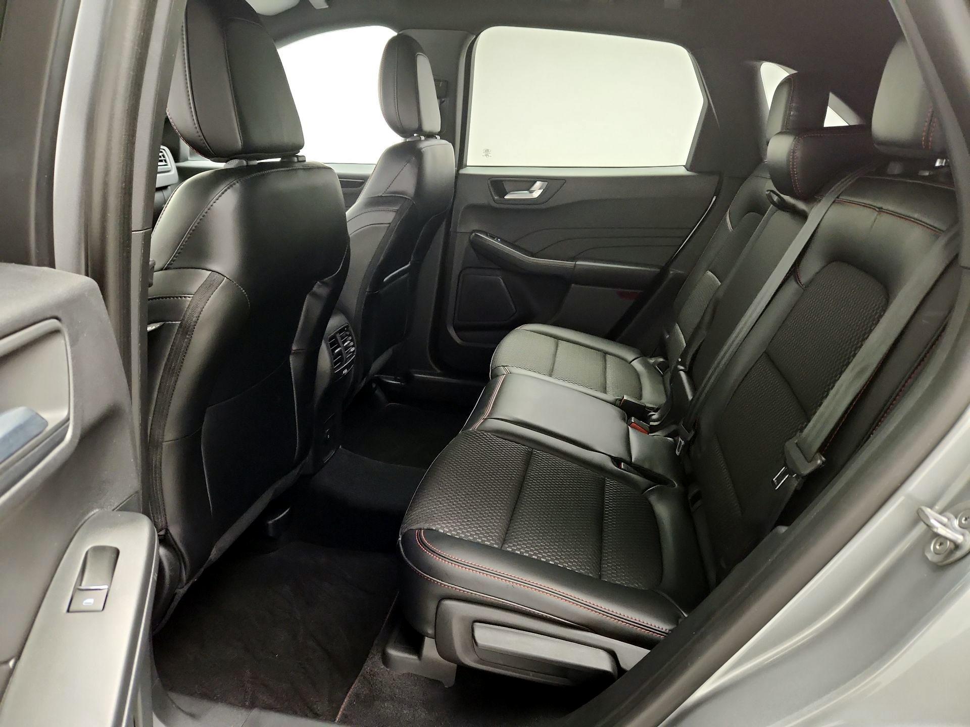 Thumbnail: 2023 Ford Escape - 20