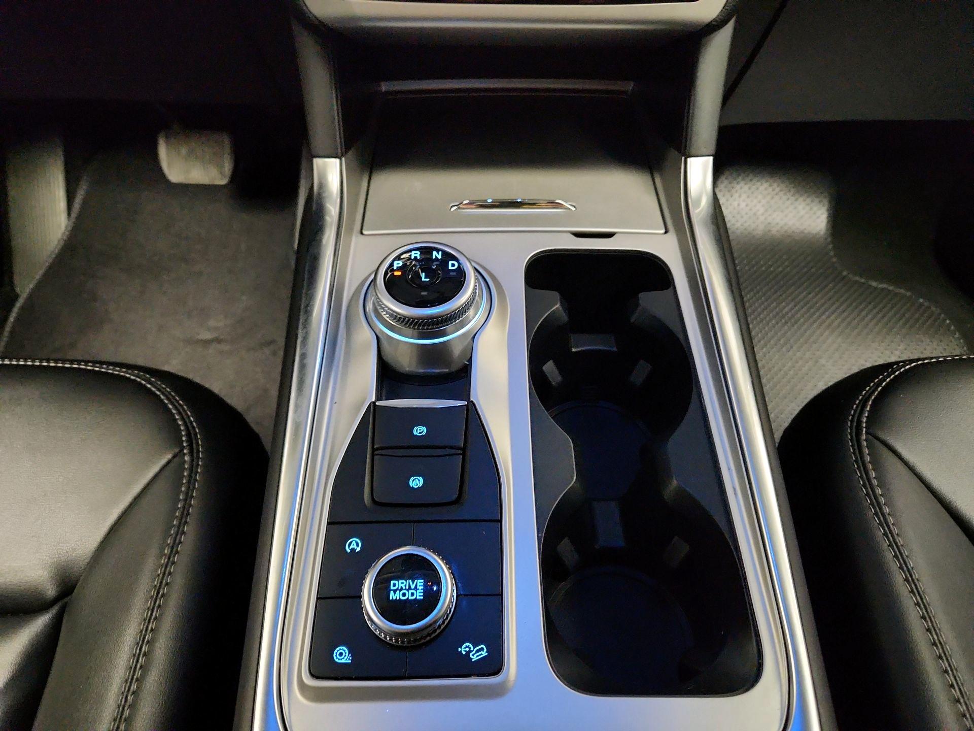 Thumbnail: 2023 Ford Explorer - 17