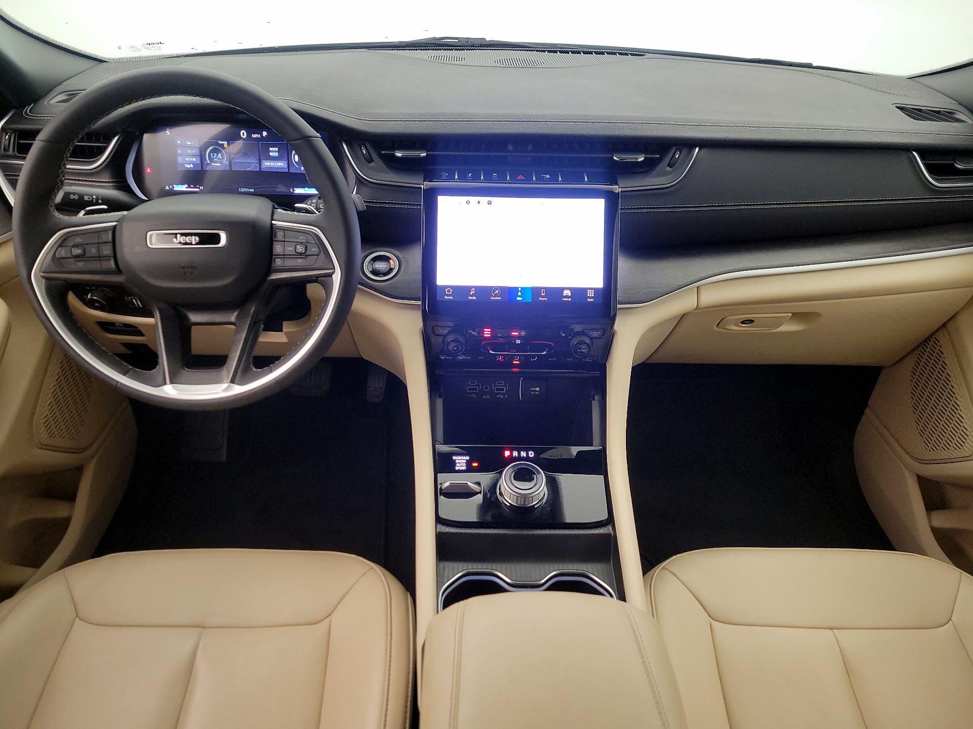 Thumbnail: 2024 Jeep Grand Cherokee - 9