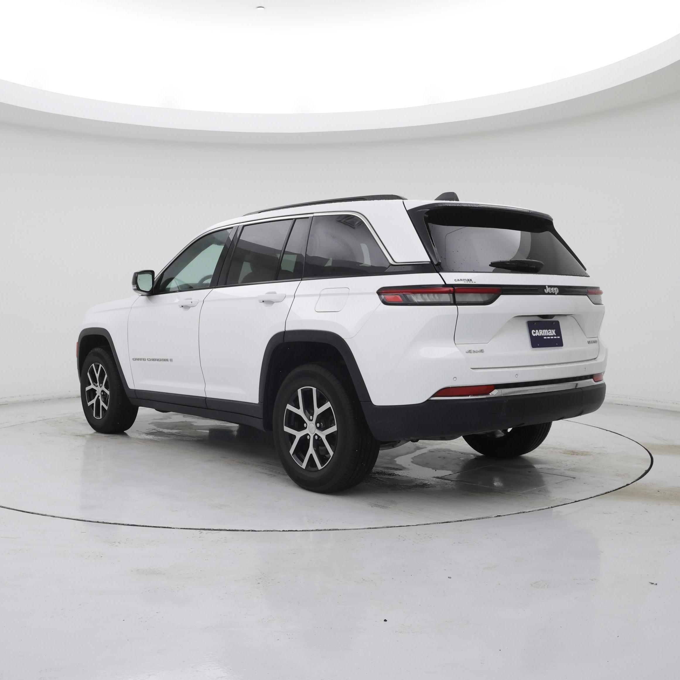 Thumbnail: 2024 Jeep Grand Cherokee - 2