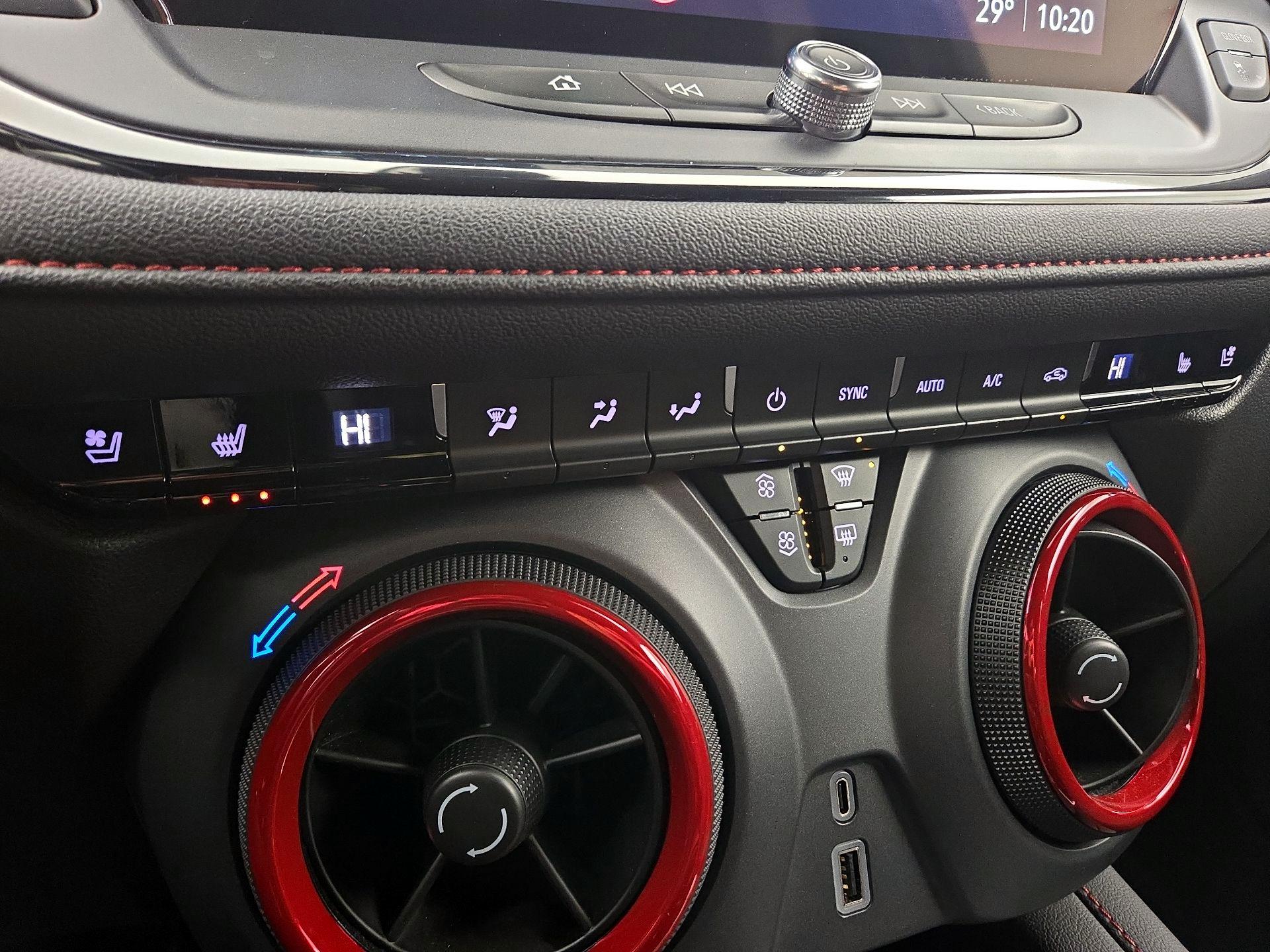 Thumbnail: 2024 Chevrolet Blazer - 17