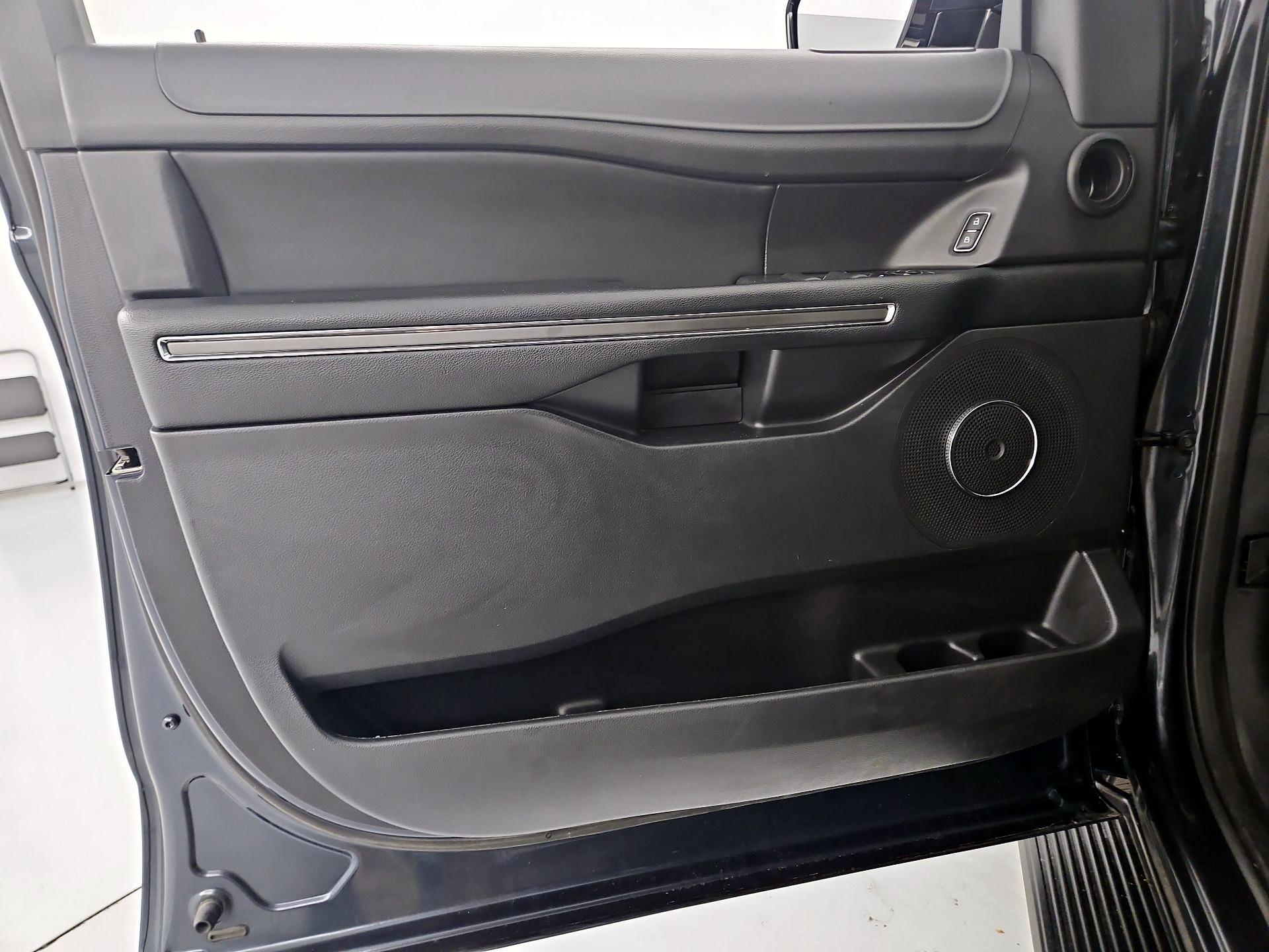 Thumbnail: 2023 Ford Expedition MAX - 12