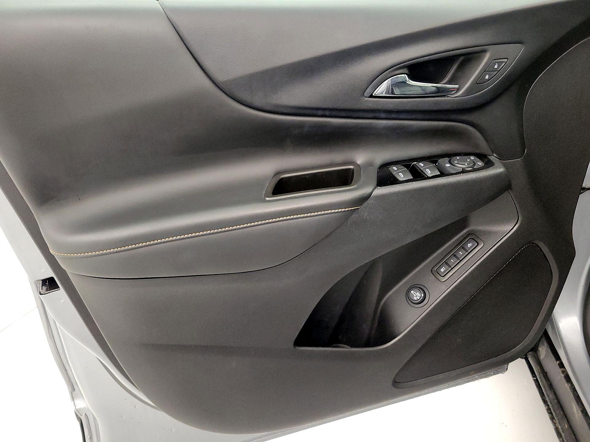 Thumbnail: 2023 Chevrolet Equinox - 12