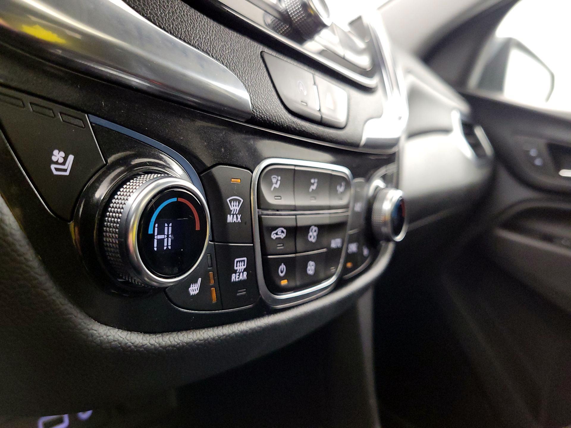 Thumbnail: 2023 Chevrolet Equinox - 16