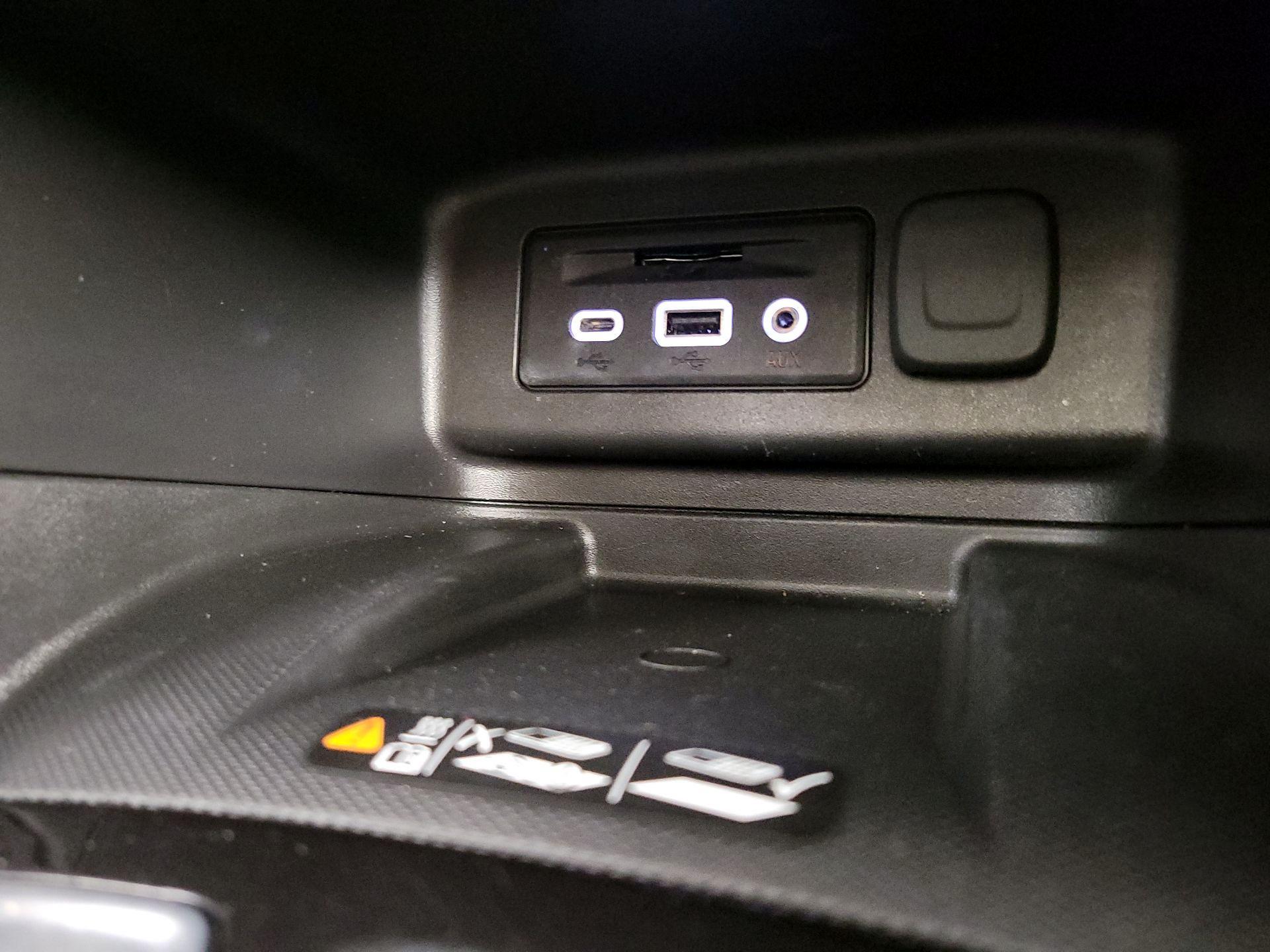 Thumbnail: 2023 Chevrolet Equinox - 18