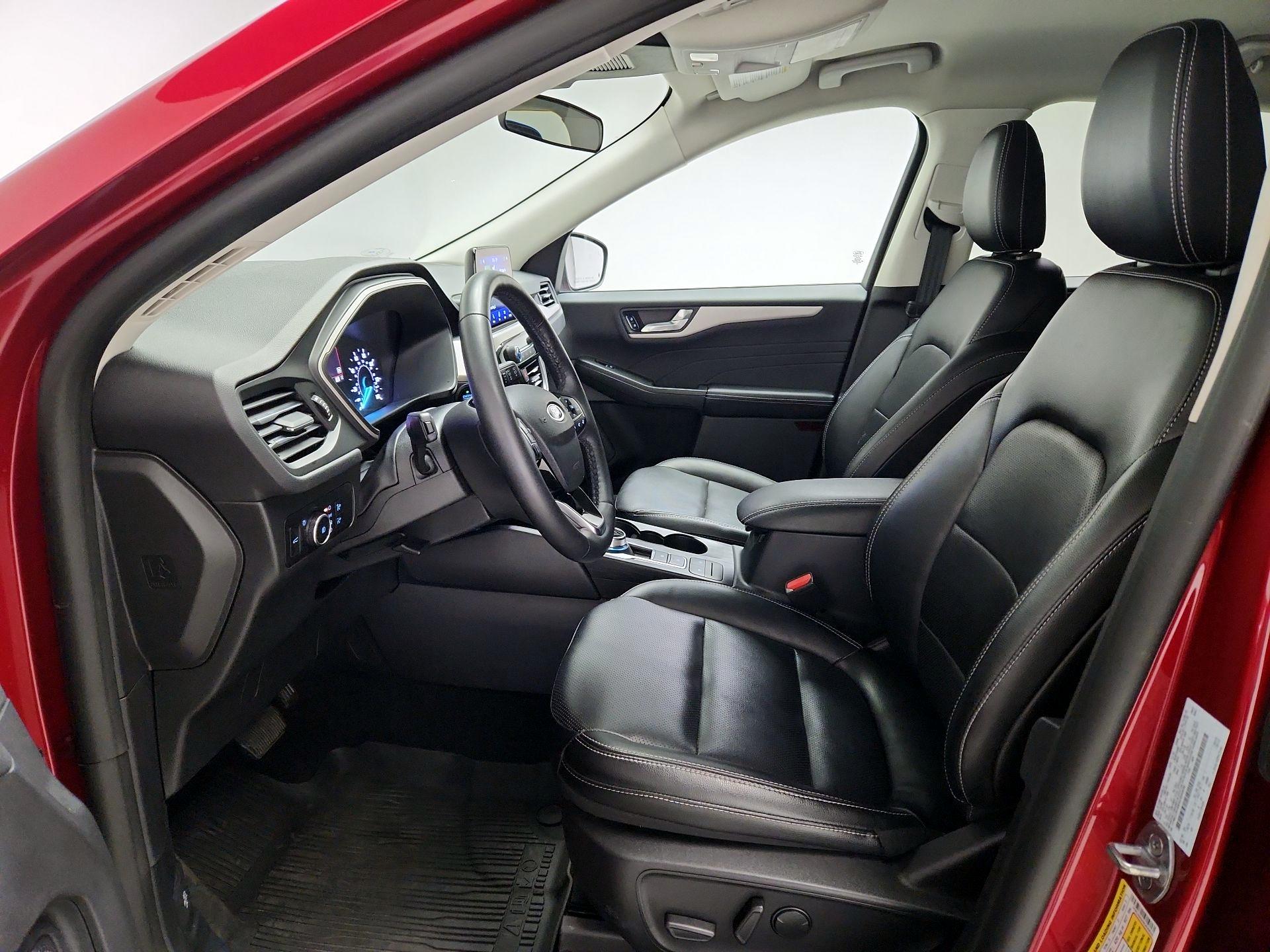 Thumbnail: 2022 Ford Escape - 11