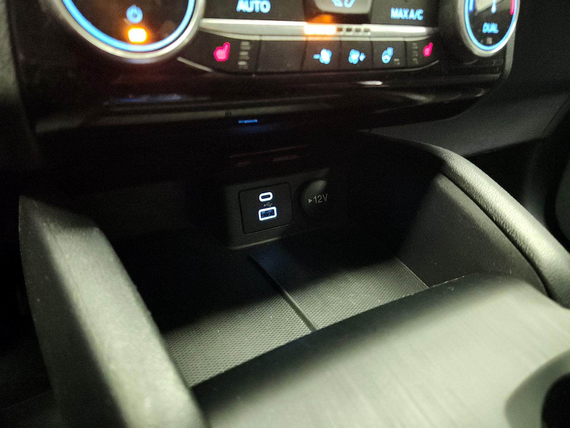 Thumbnail: 2022 Ford Escape - 19