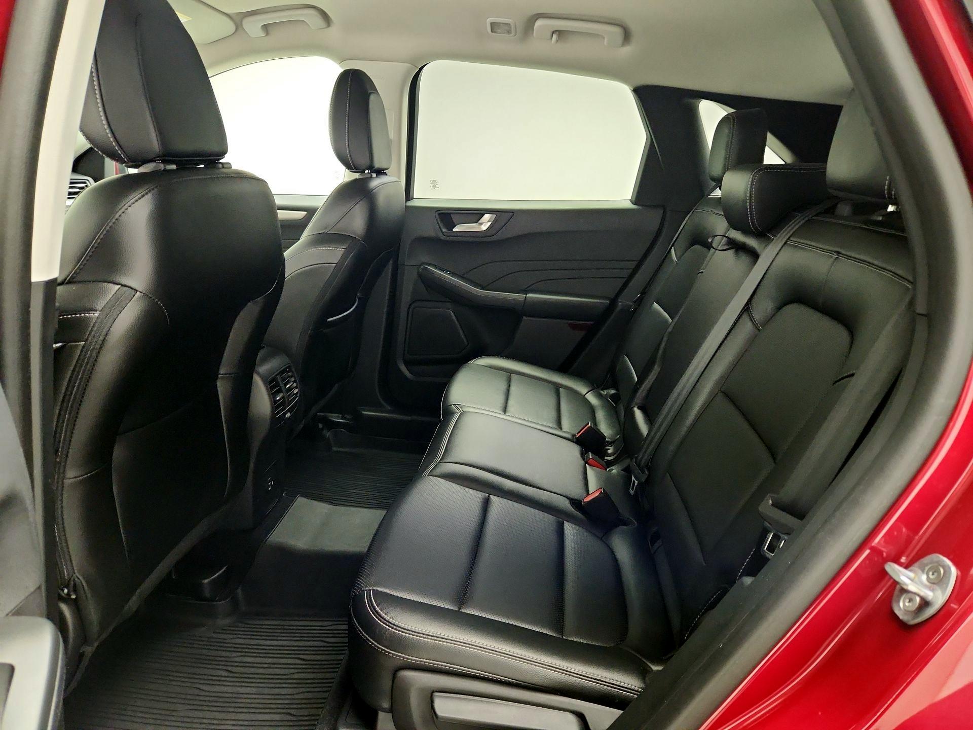 Thumbnail: 2022 Ford Escape - 20