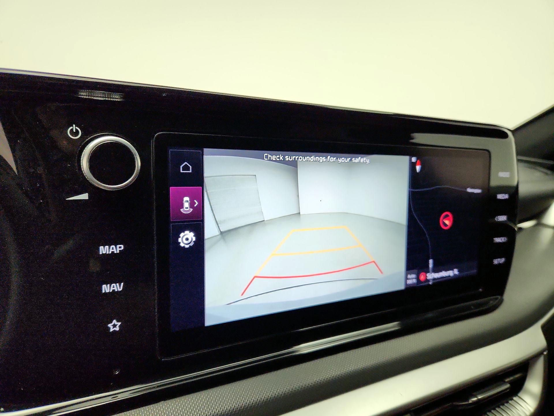 Thumbnail: 2022 Kia K5 - 15