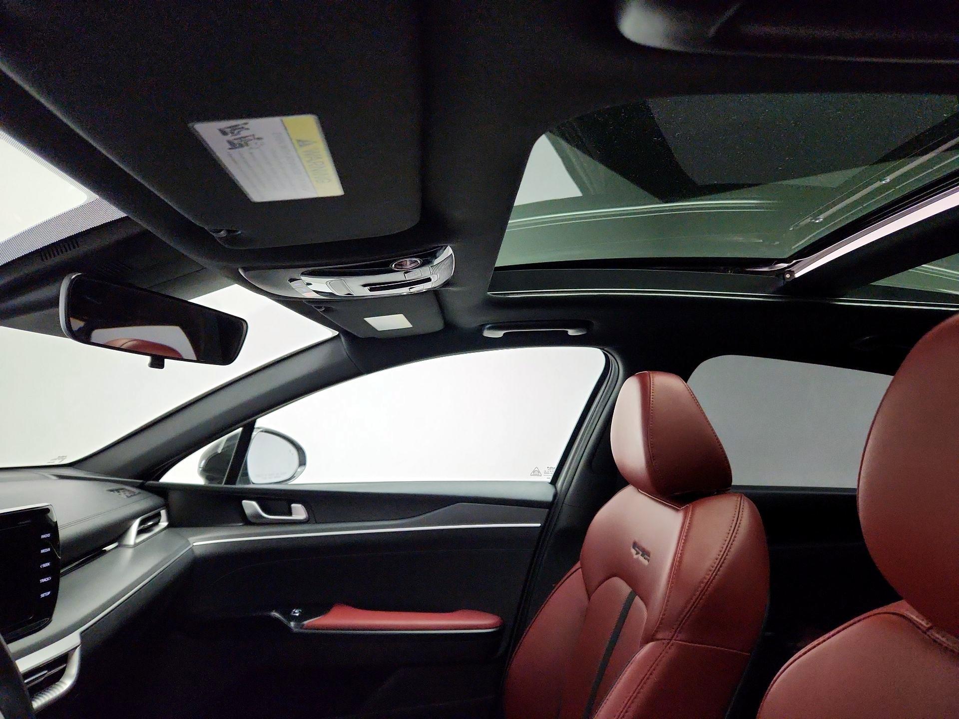 Thumbnail: 2022 Kia K5 - 20