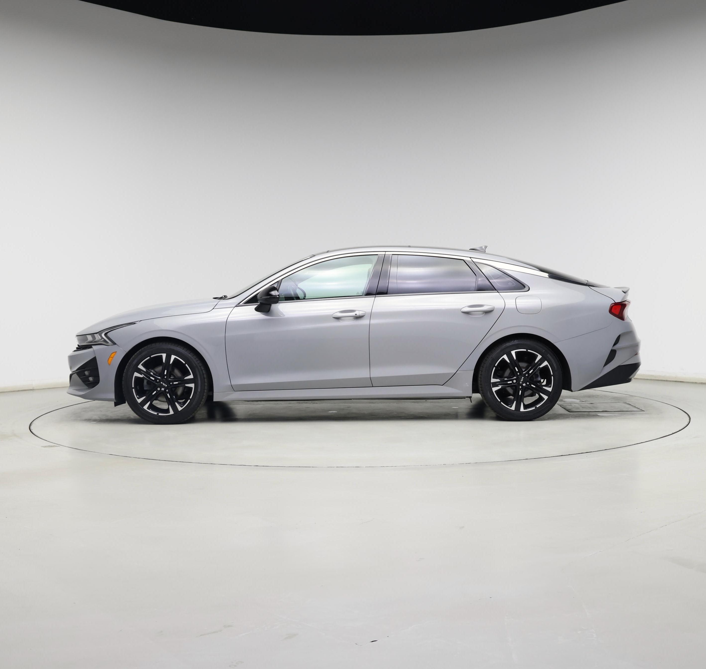 Thumbnail: 2022 Kia K5 - 3