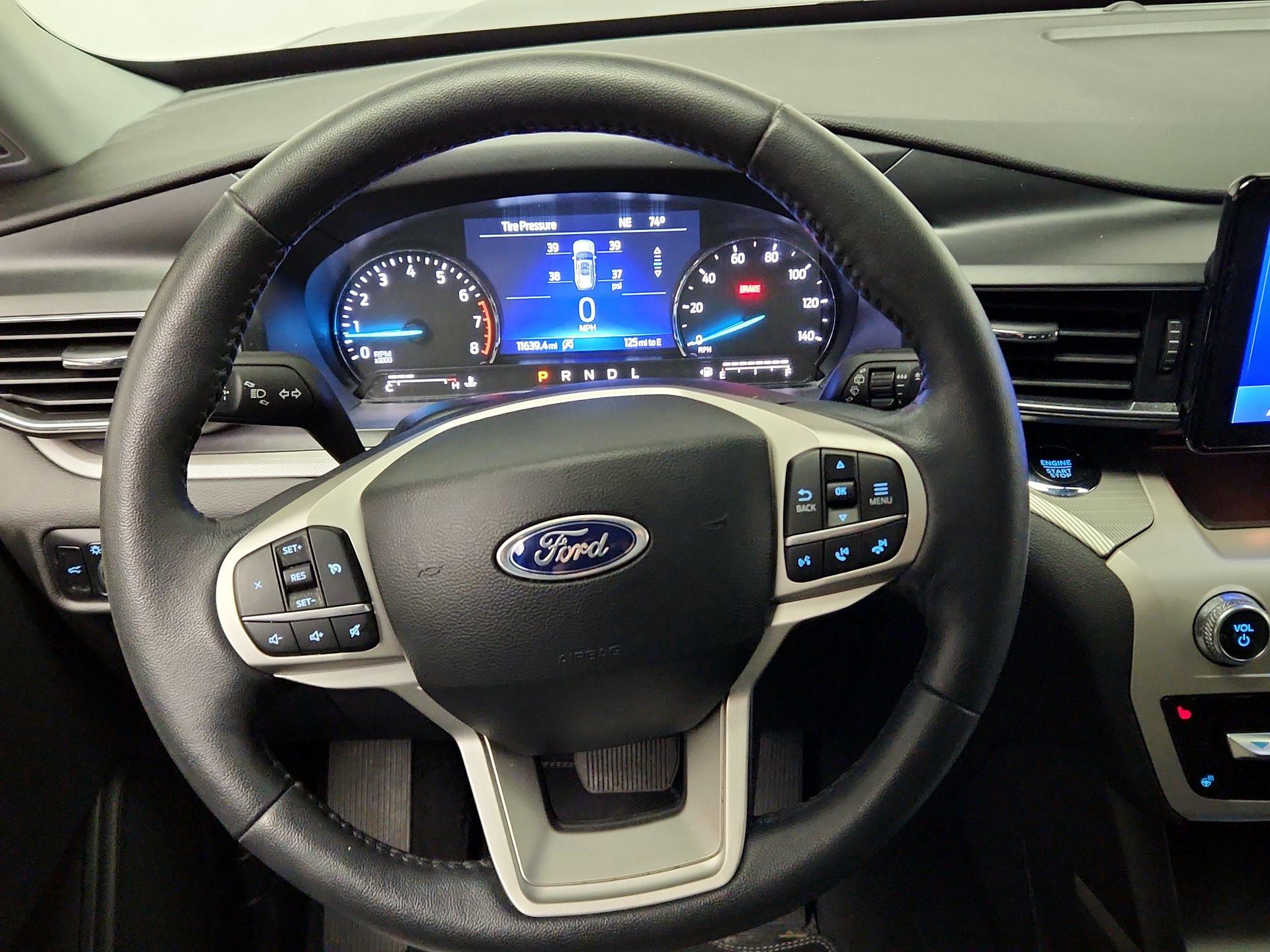 Thumbnail: 2023 Ford Explorer - 10